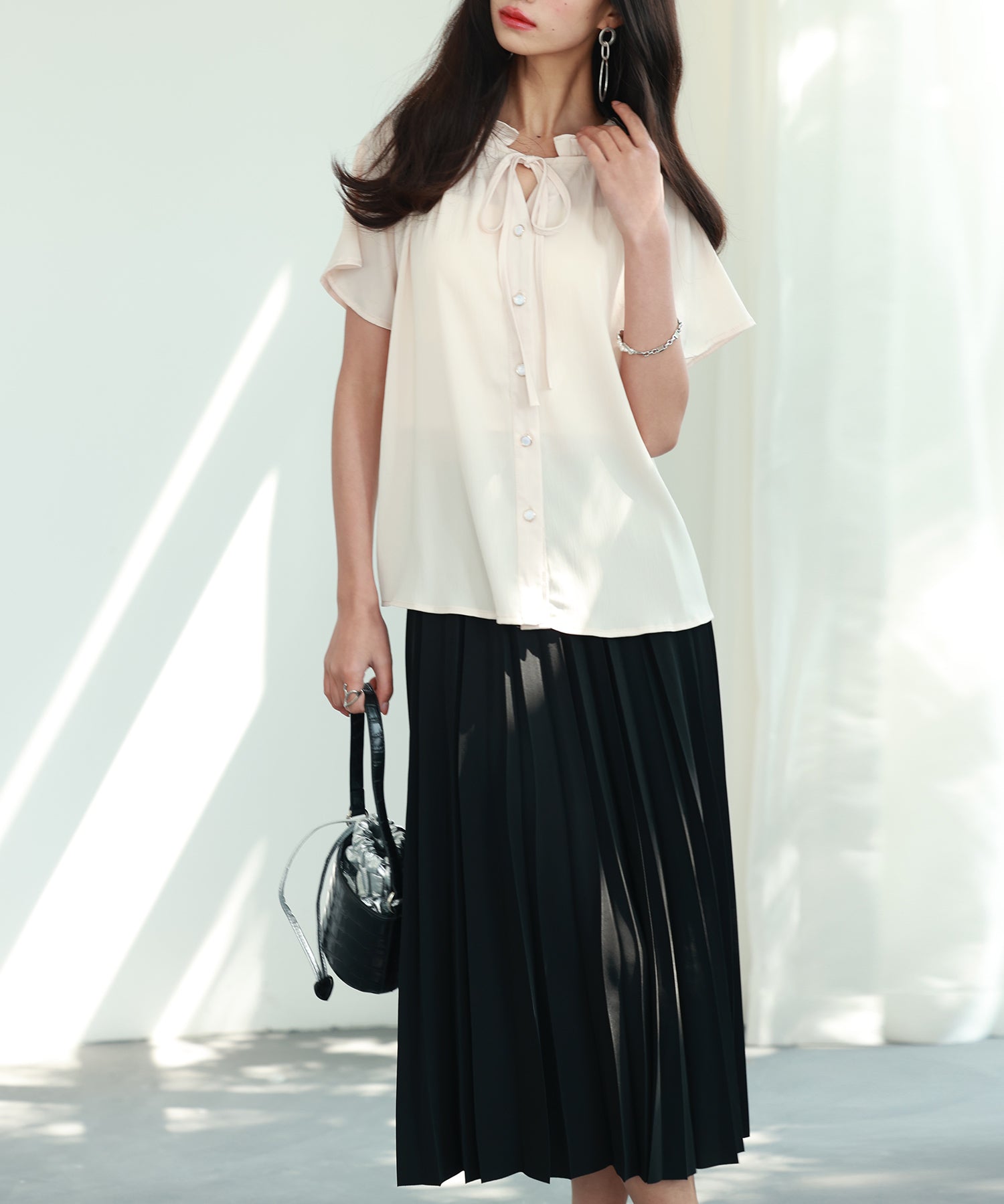 リボンフリルカラー半袖シャツトップスsdphxz1050 ベージュ