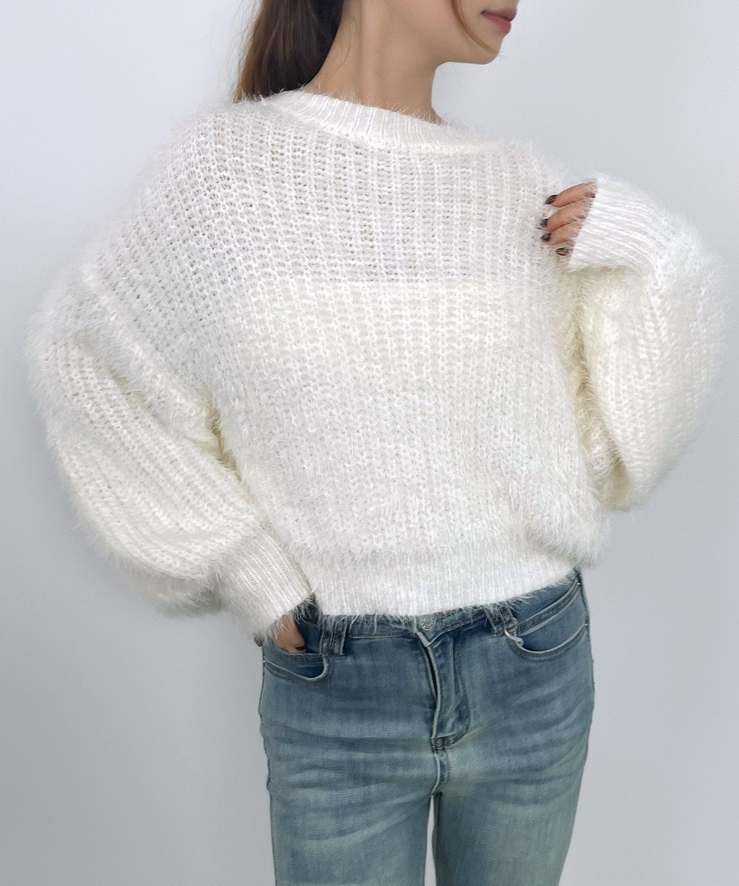 ラウンドネックショート丈光沢フェザーニットsdprb1052-103-38