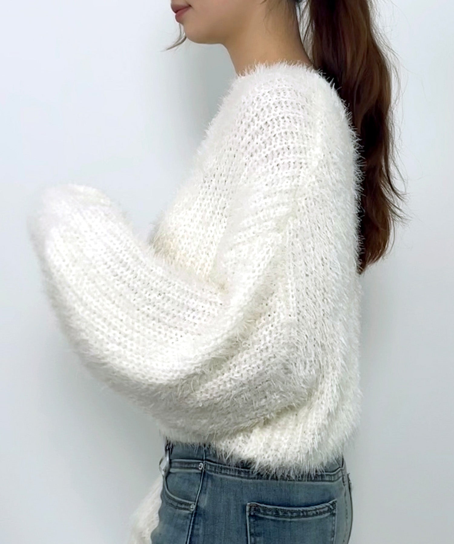 ラウンドネックショート丈光沢フェザーニットsdprb1052 アイボリー