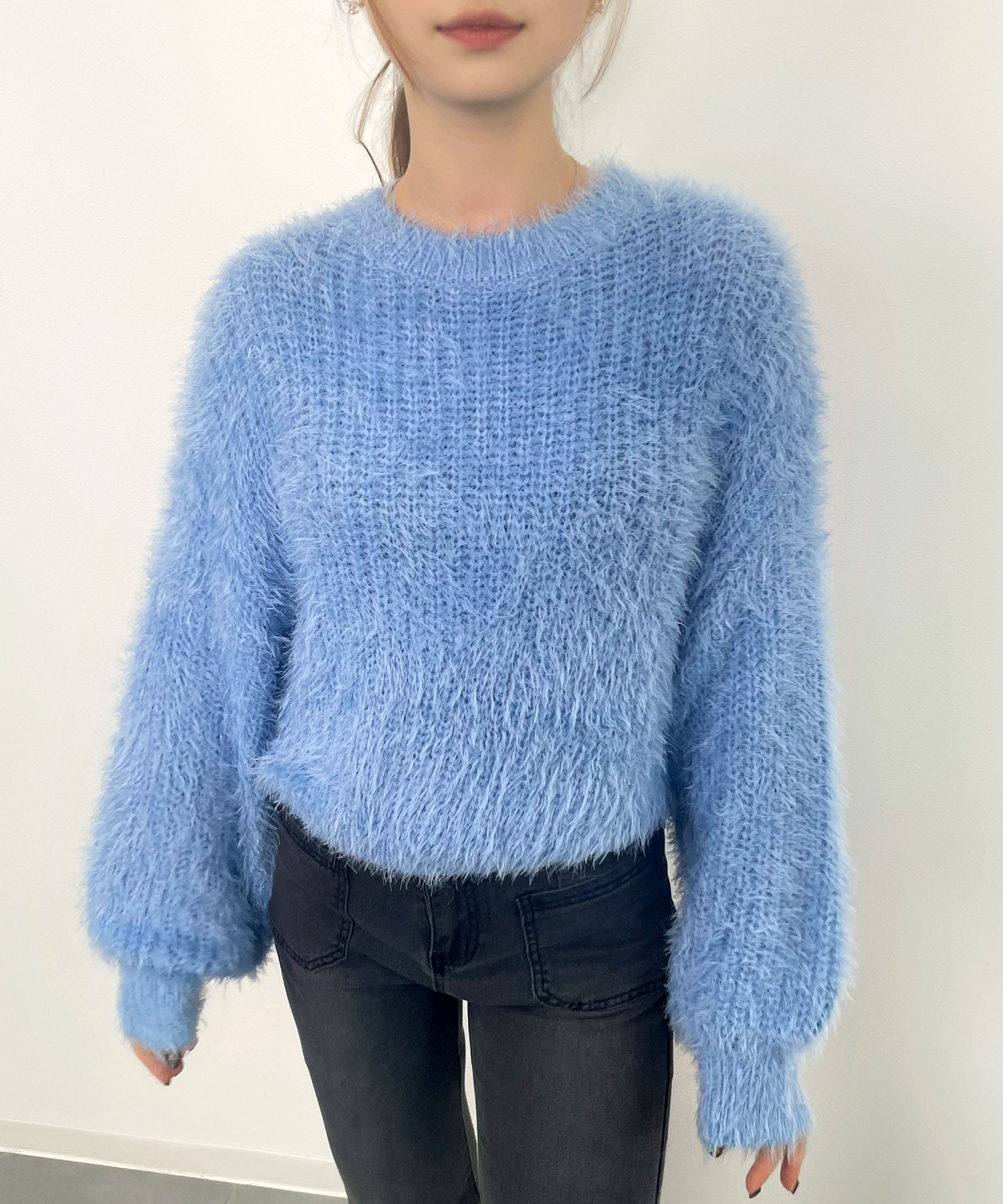 ラウンドネックショート丈光沢フェザーニットsdprb1052-103-5