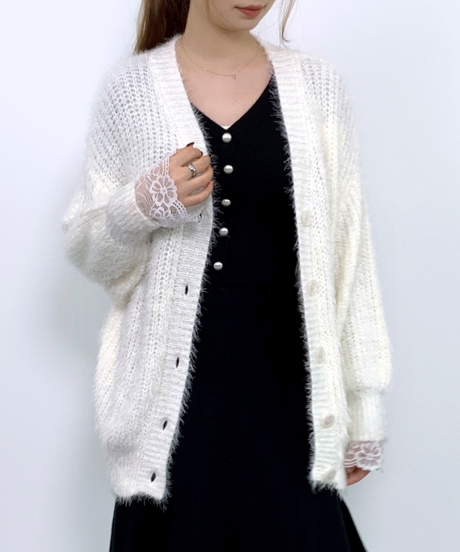 光沢フェザーVネックミドル丈カーディガンsdprb1053 アイボリー