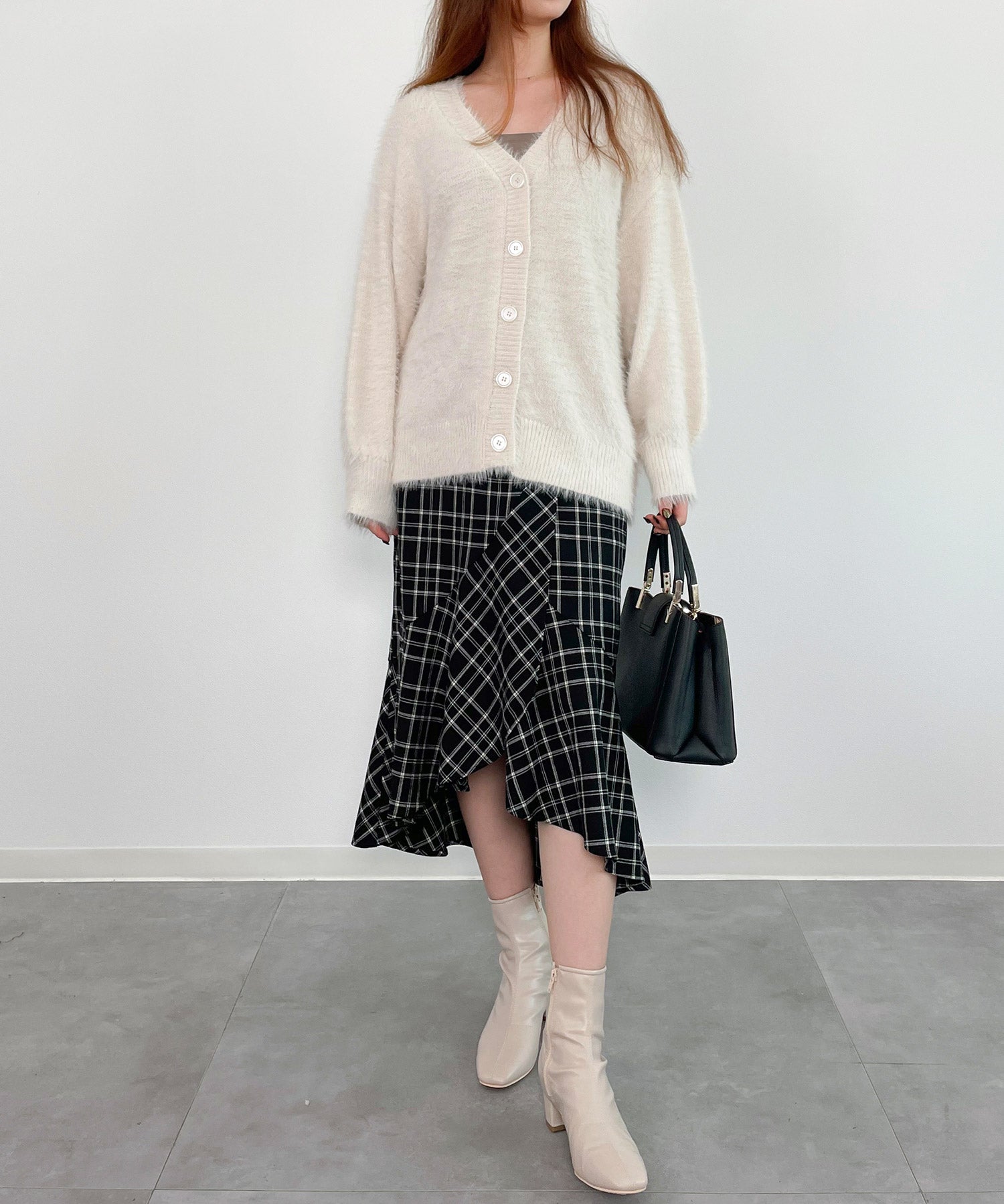 フワフワシャギーVネックニットカーディガン(4色展開)sdprb1056 アイボリー