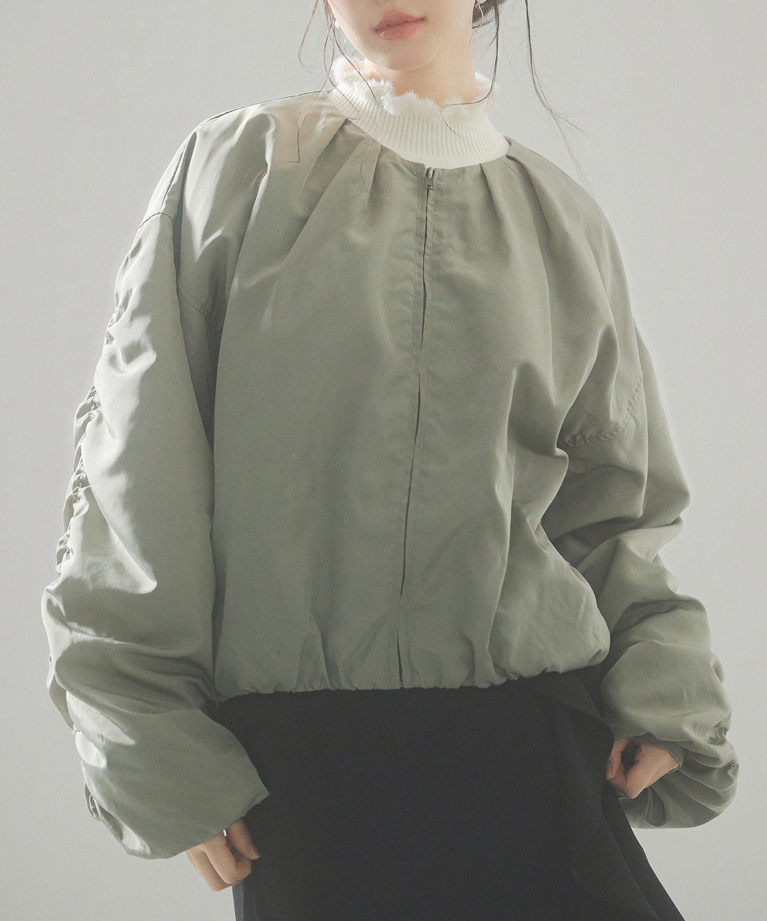 ノーカラー袖ギャザーブルゾンsdprb7010-103-103