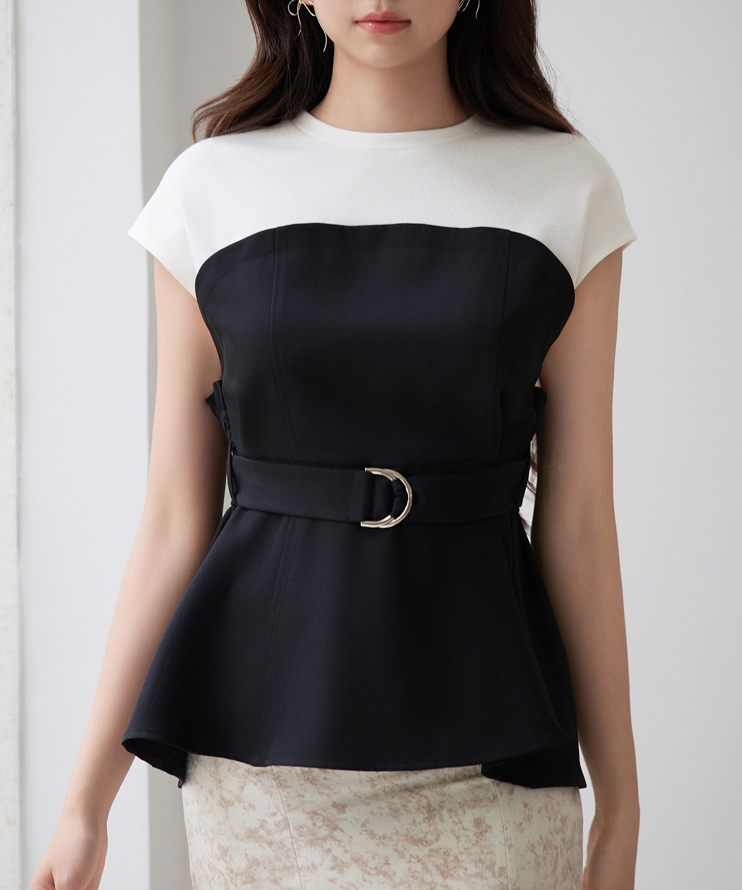 ベルト付きビスチェカットソートップスsdpsy002 ブラック
