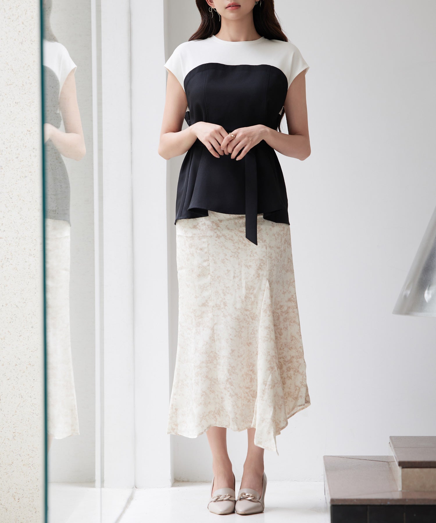 ベルト付きビスチェカットソートップスsdpsy002 ブラック