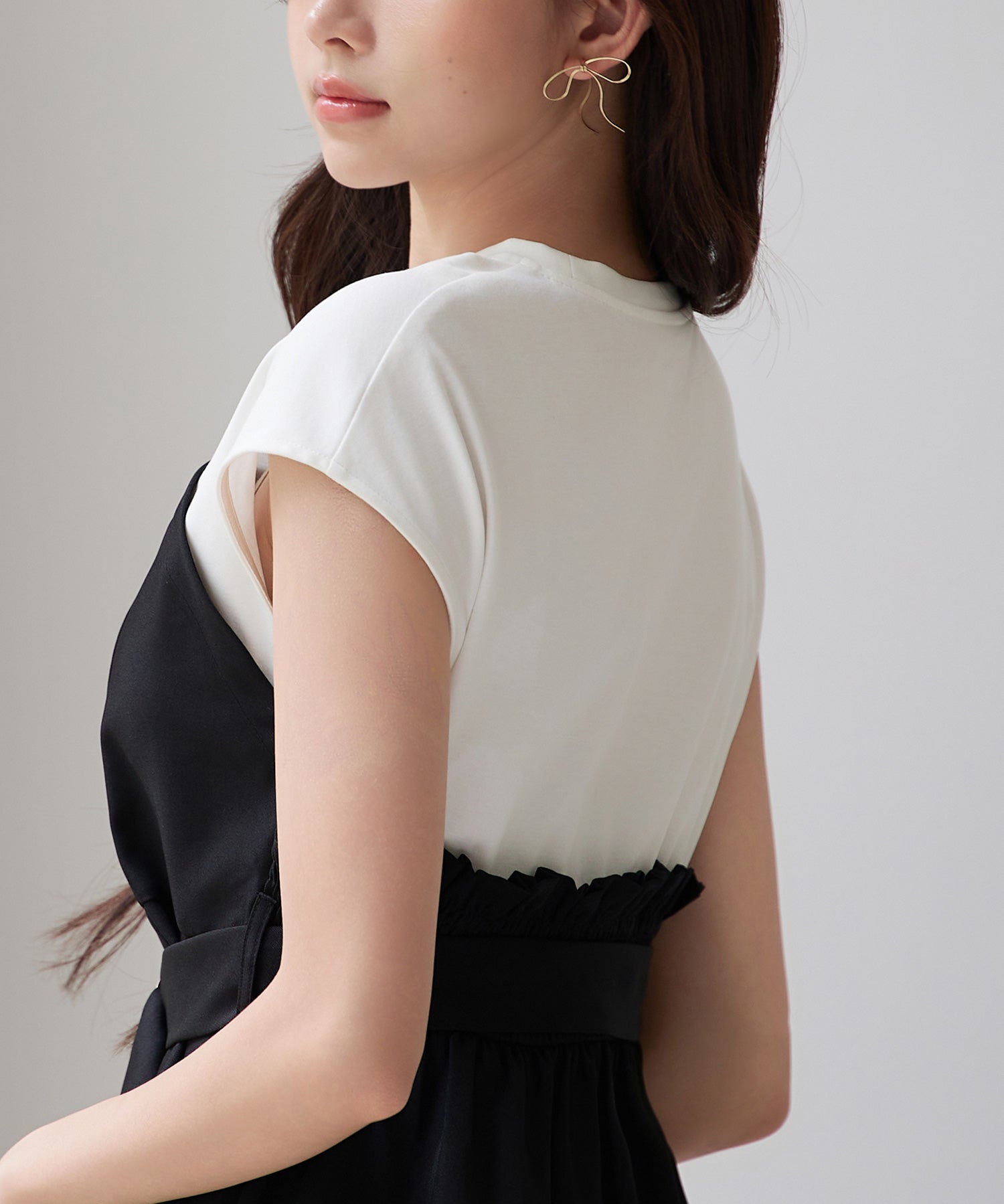 ベルト付きビスチェカットソートップスsdpsy002 ブラック