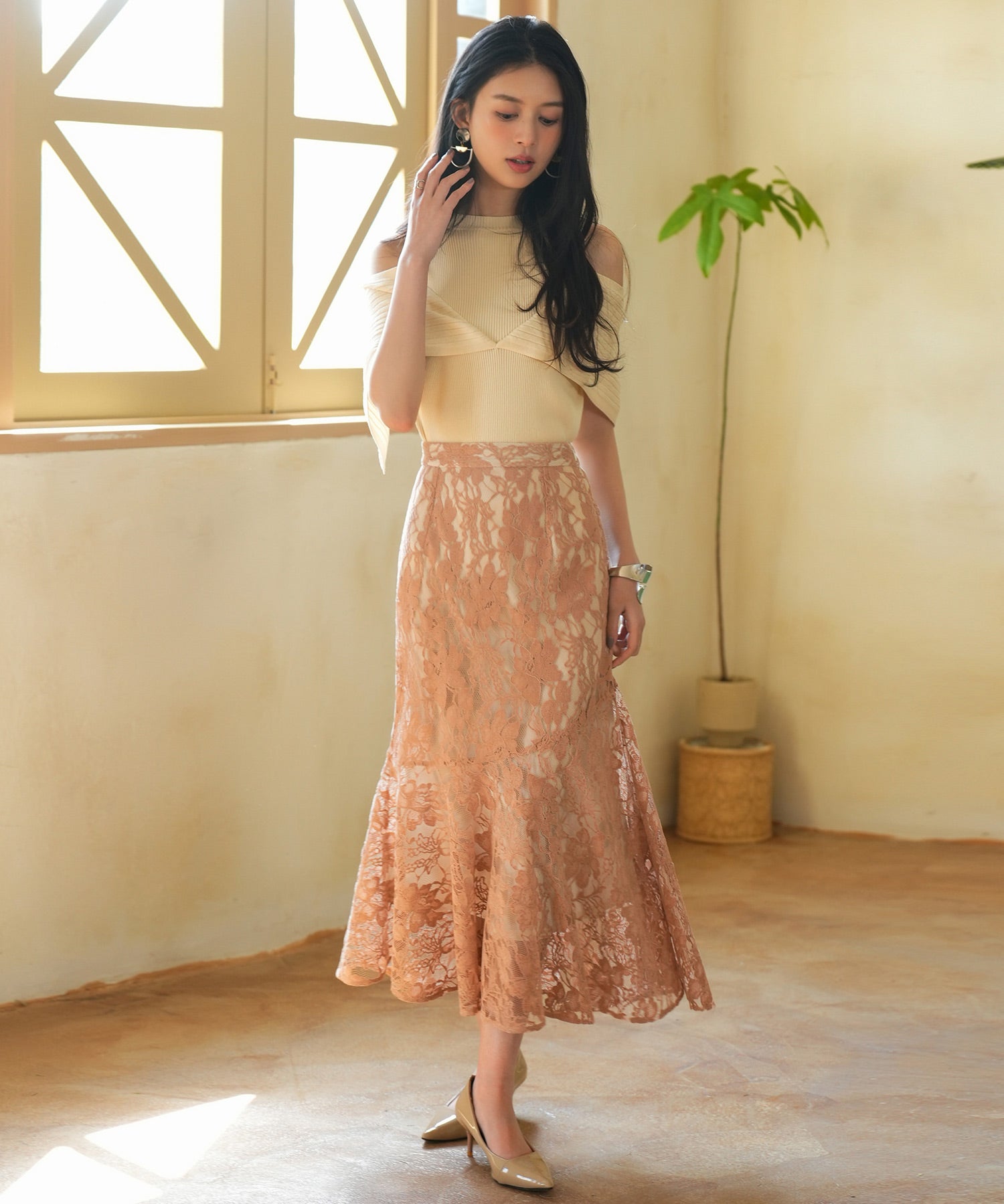 総レースアシンメトリーマーメイドスカートsdpwh101 ピンクベージュ