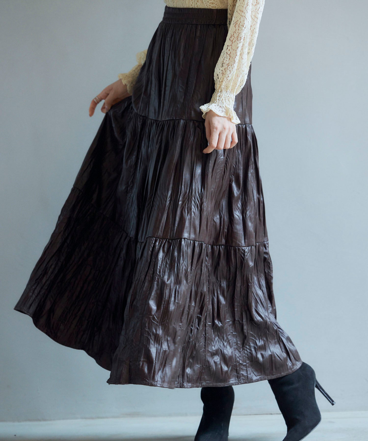 シワ加工合成皮革ロングスカートsdpxsj9901-101-17