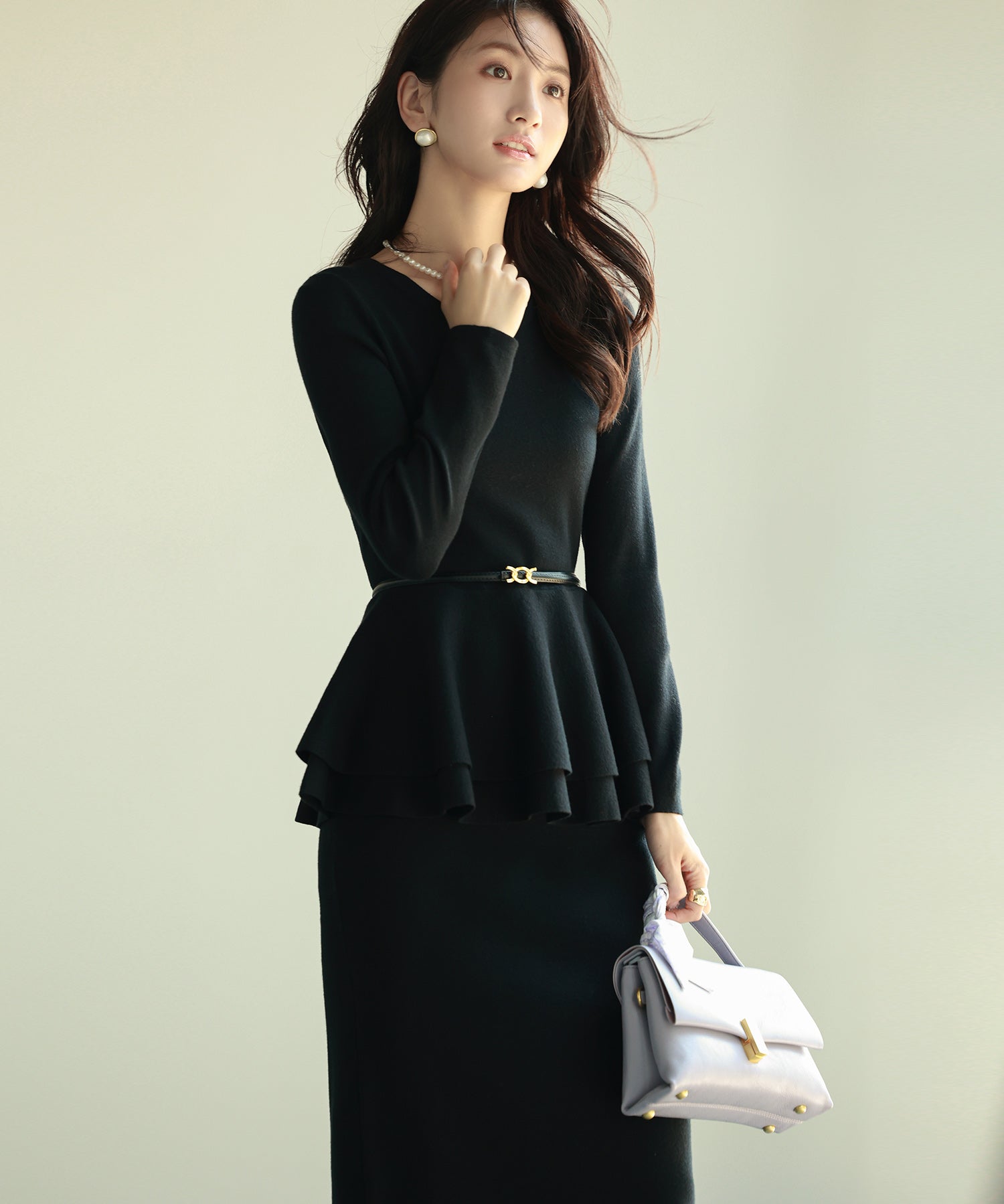 ゴールドバックル細ベルトsdpxyf0005 ブラック