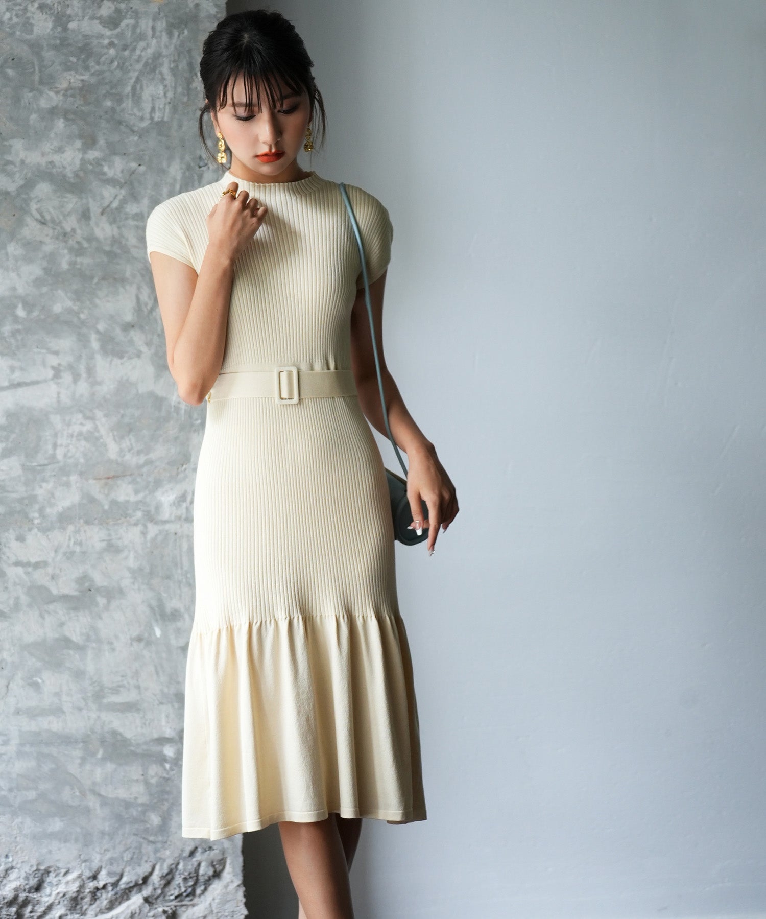 ベルト付きマーメイドニットワンピースsdpxyf2819 アイボリー