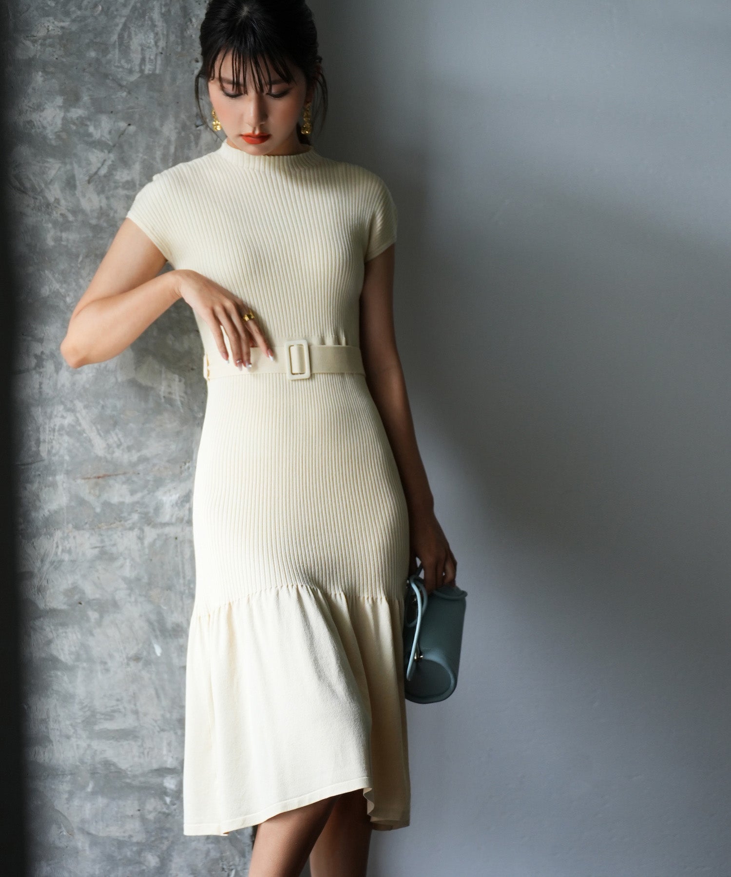 ベルト付きマーメイドニットワンピースsdpxyf2819 アイボリー