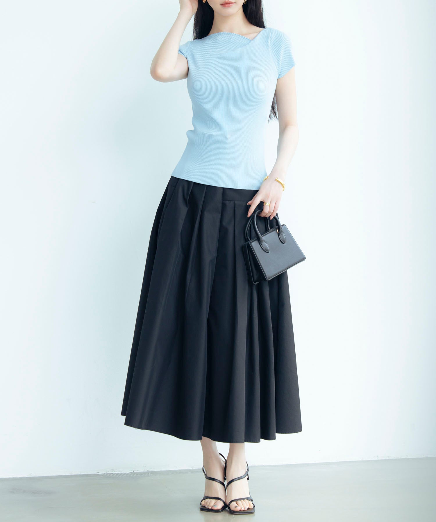 【サマーニット】レギュラーネックリブニットsdpxyf2859 ブルー