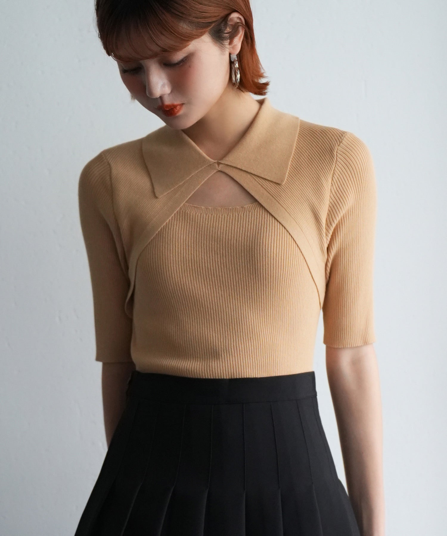 フロントカットアウト襟付き半袖ニットsdpxyf2862-103-14
