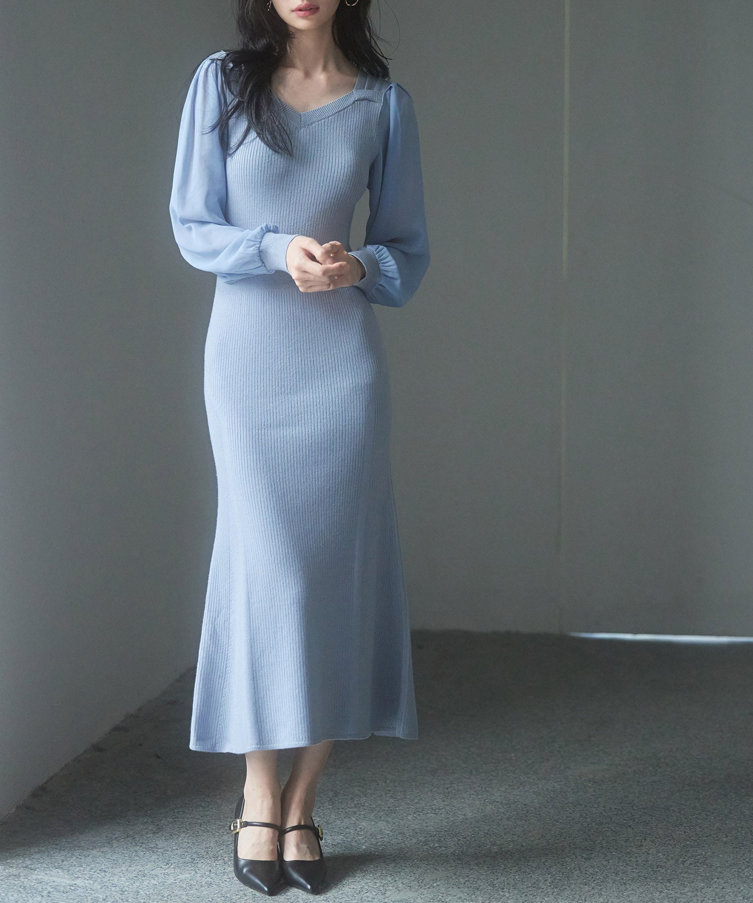 シアースリーブとニットドッキングしたミモレワンピースsdpxyf3236-103-72