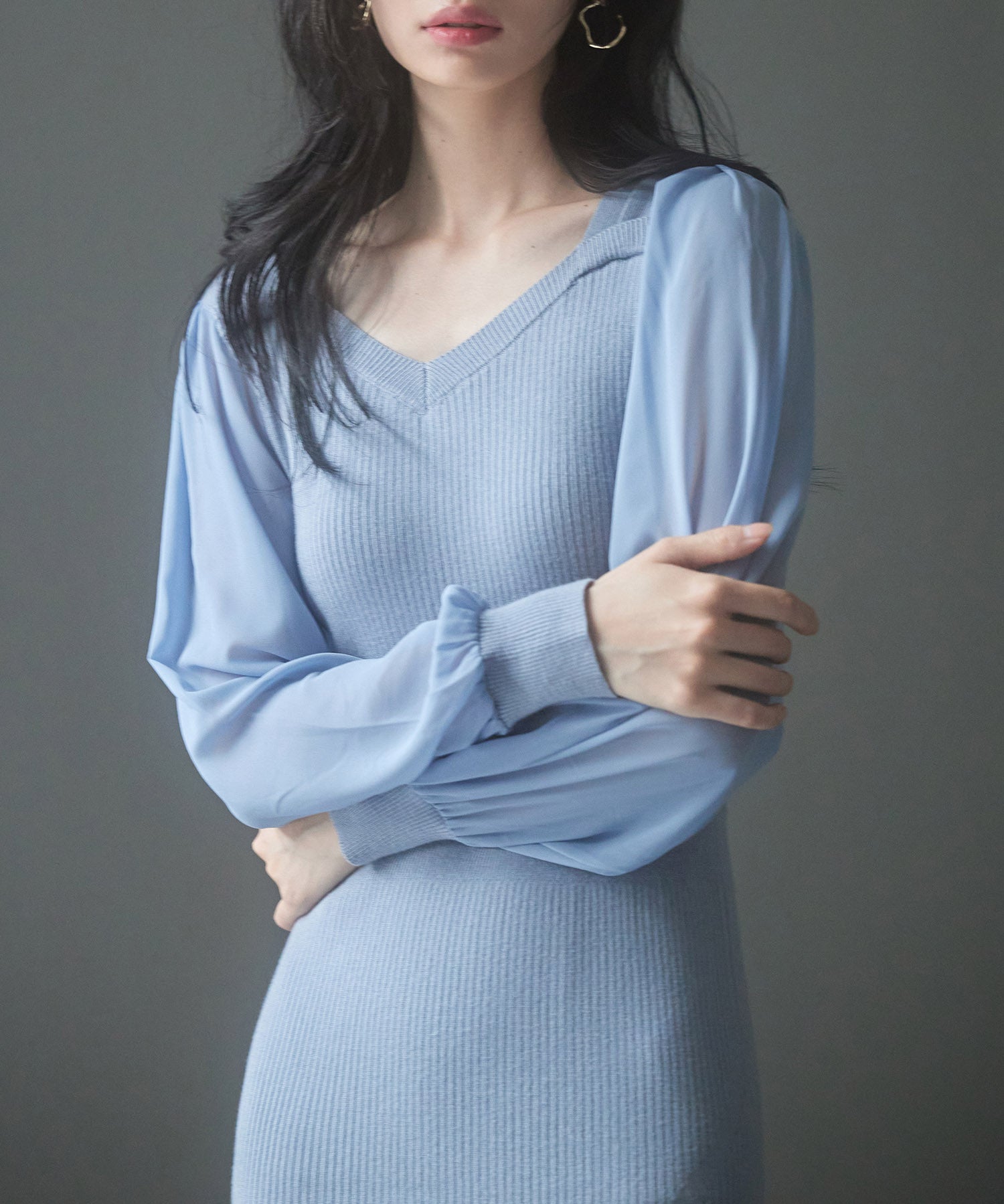 シアースリーブとニットドッキングしたミモレワンピースsdpxyf3236 ブルーグレー