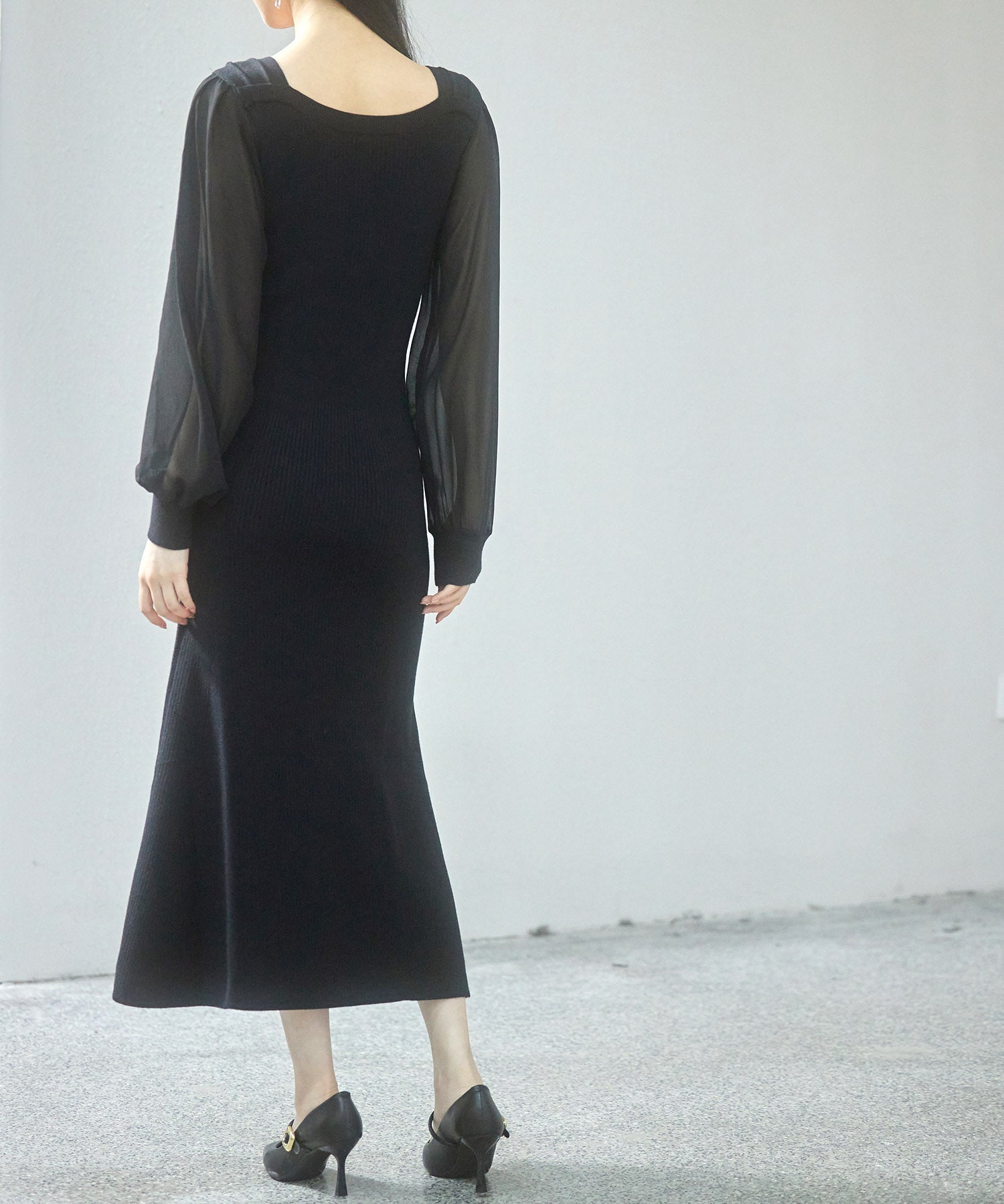 シアースリーブとニットドッキングしたミモレワンピースsdpxyf3236 ブラック