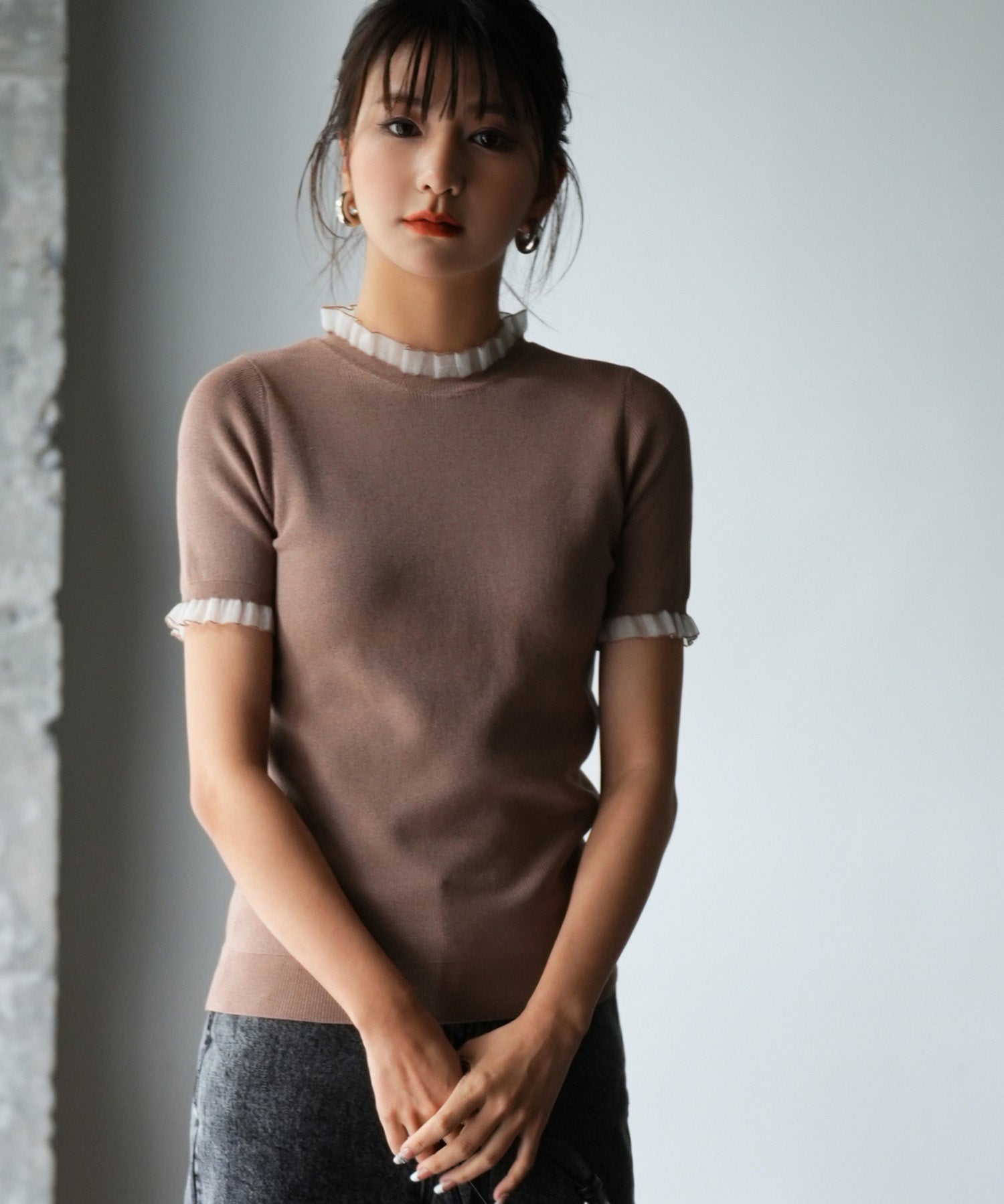 フリルネックサマー半袖ニットsdpxyf6018 ブラウン