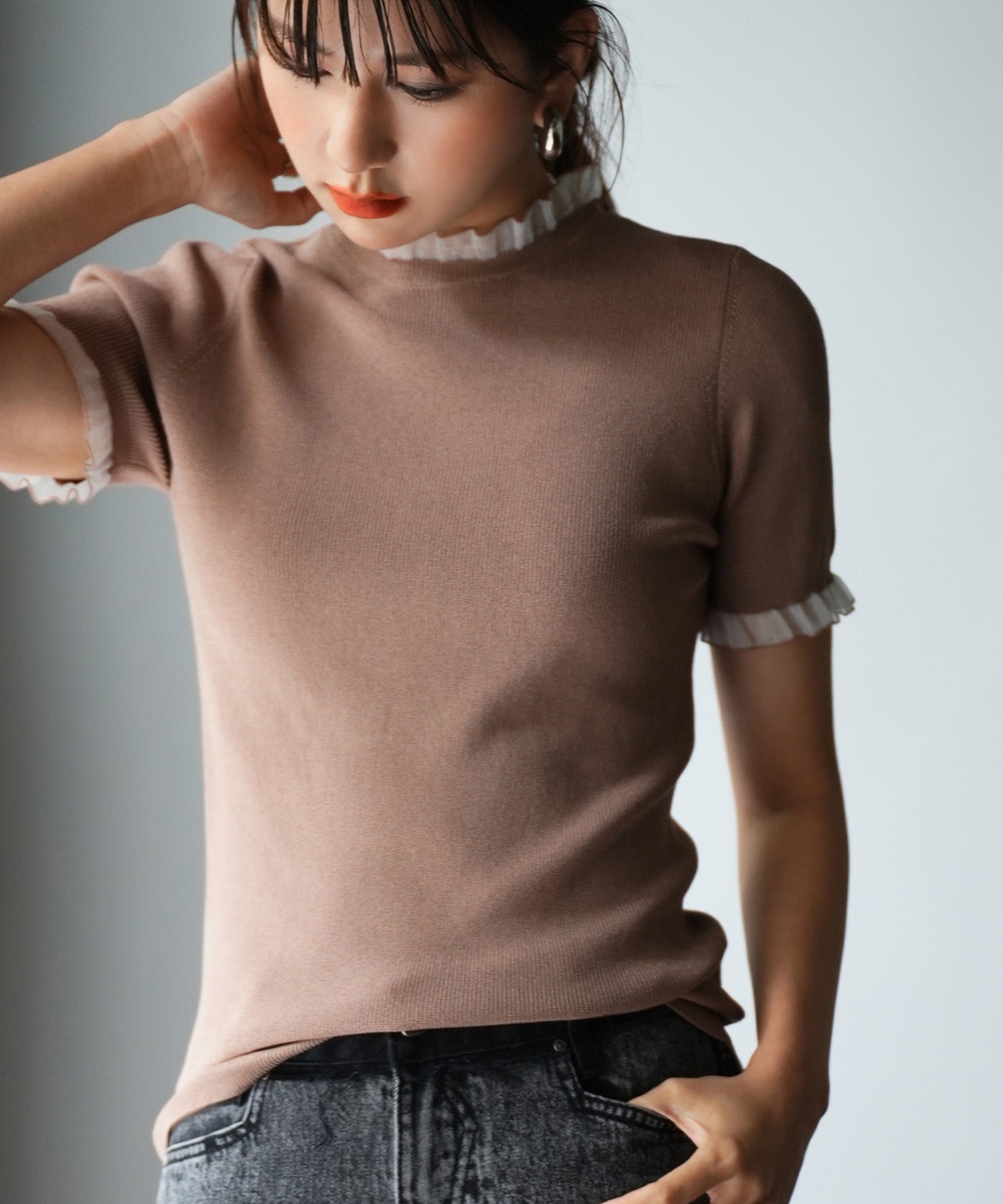 フリルネックサマー半袖ニットsdpxyf6018 ブラウン