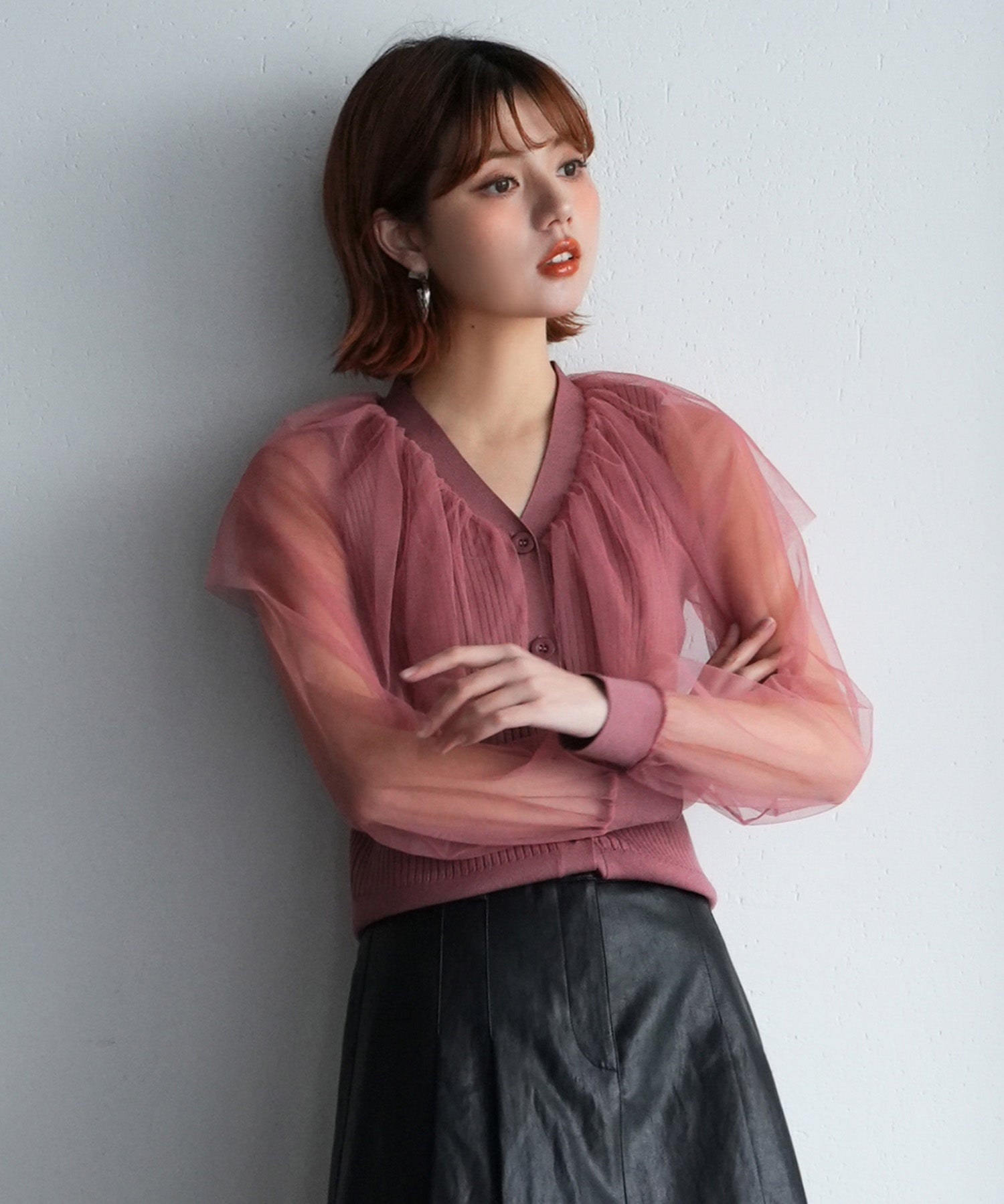 チュールスリーブ×リブニットの異素材ドッキングカーディガンsdpxyf6023 エンジ