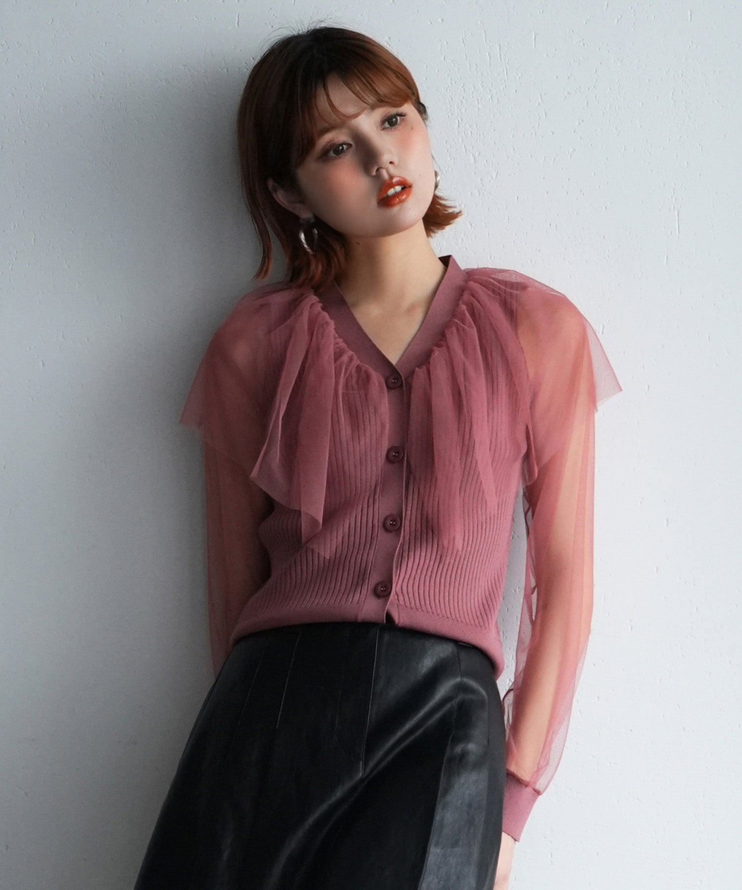 チュールスリーブ×リブニットの異素材ドッキングカーディガンsdpxyf6023 エンジ