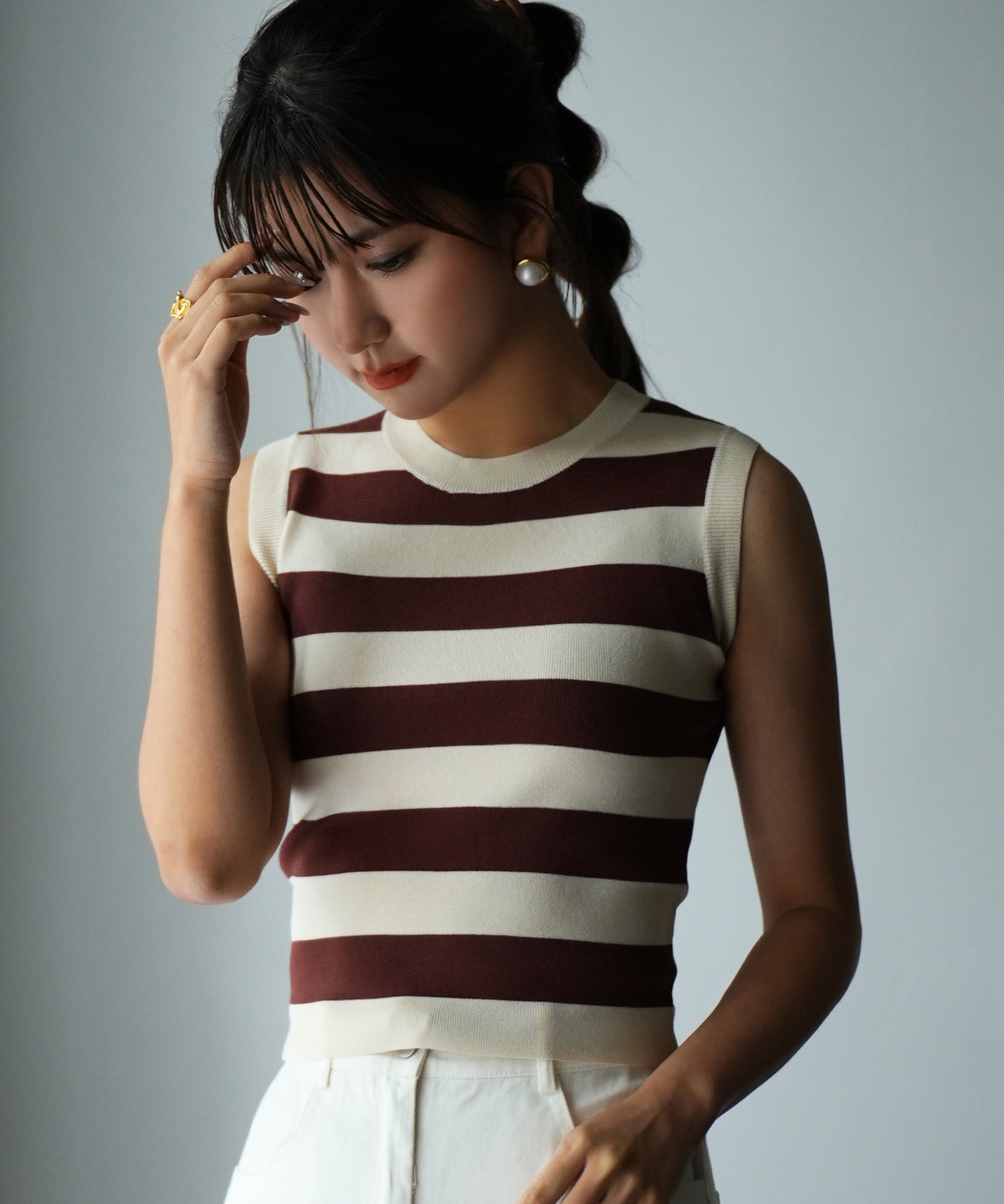 クルーネック配色ボーダーノースリーブニットsdpxyf6077 ブラウン