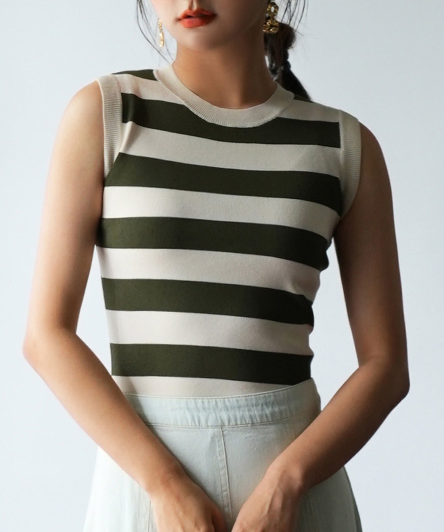 クルーネック配色ボーダーノースリーブニットsdpxyf6077-103-22