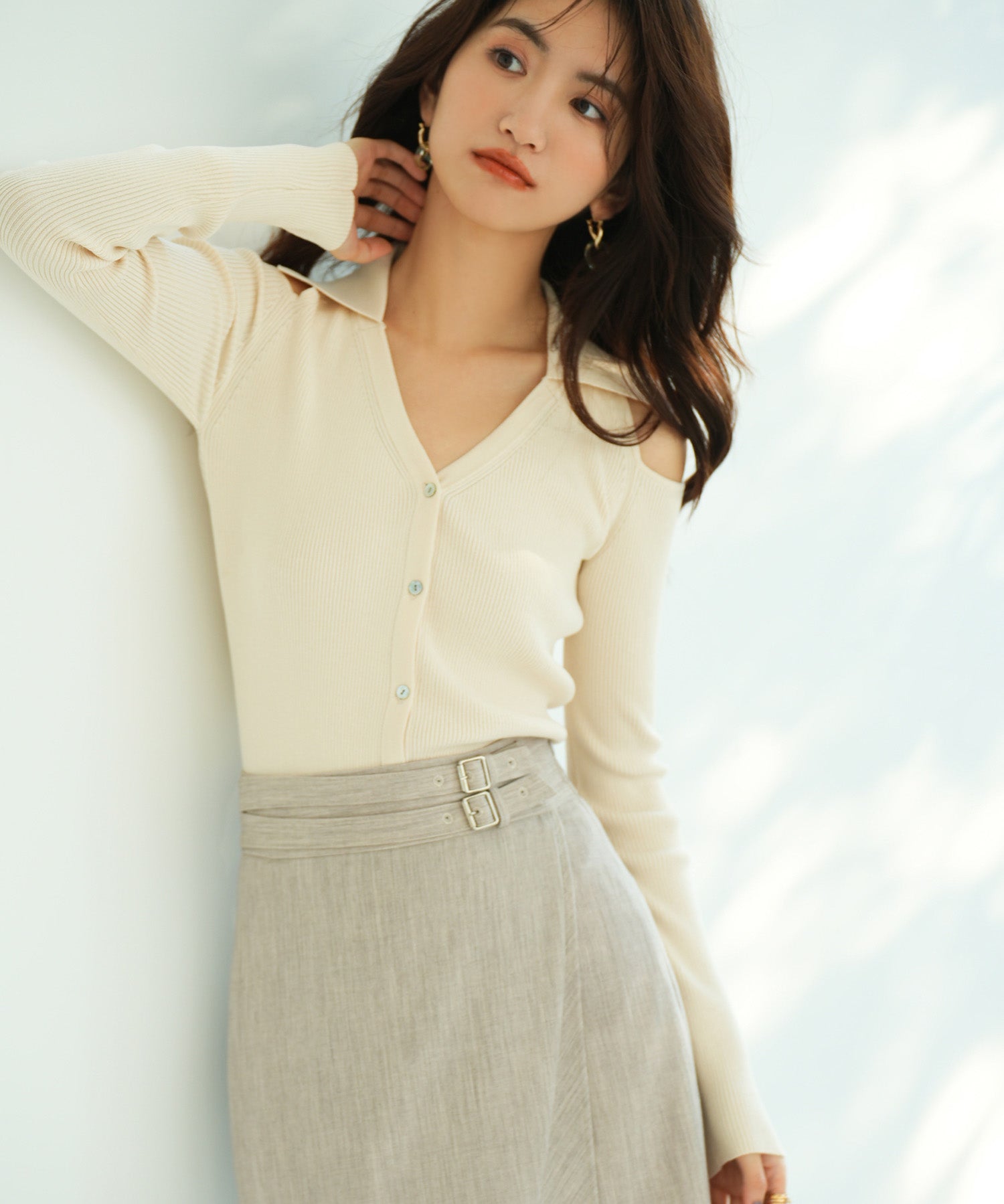 オープンショルダーVネックニットプルオーバsdpxyf6081 アイボリー