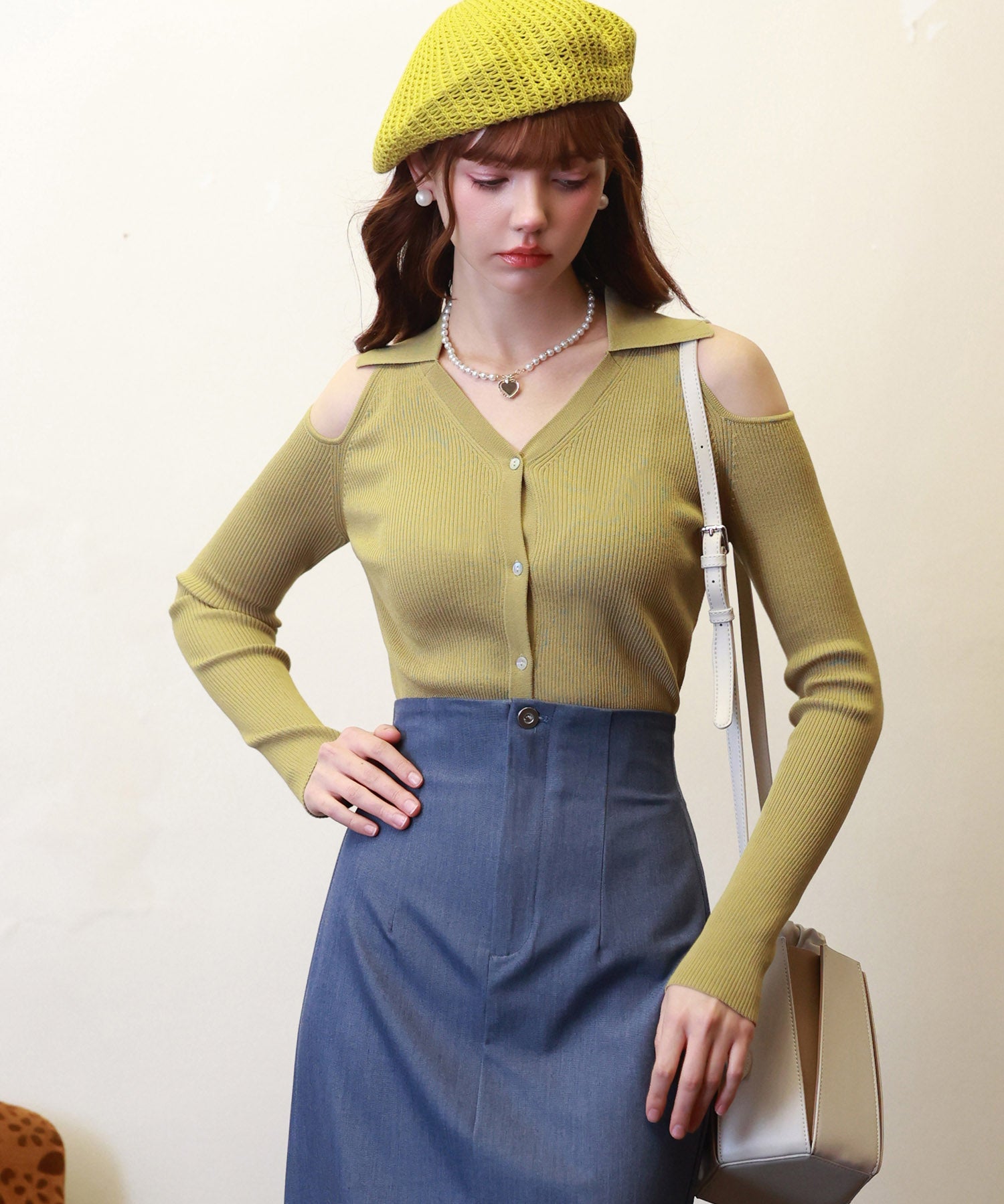 オープンショルダーVネックニットプルオーバsdpxyf6081 マスタード