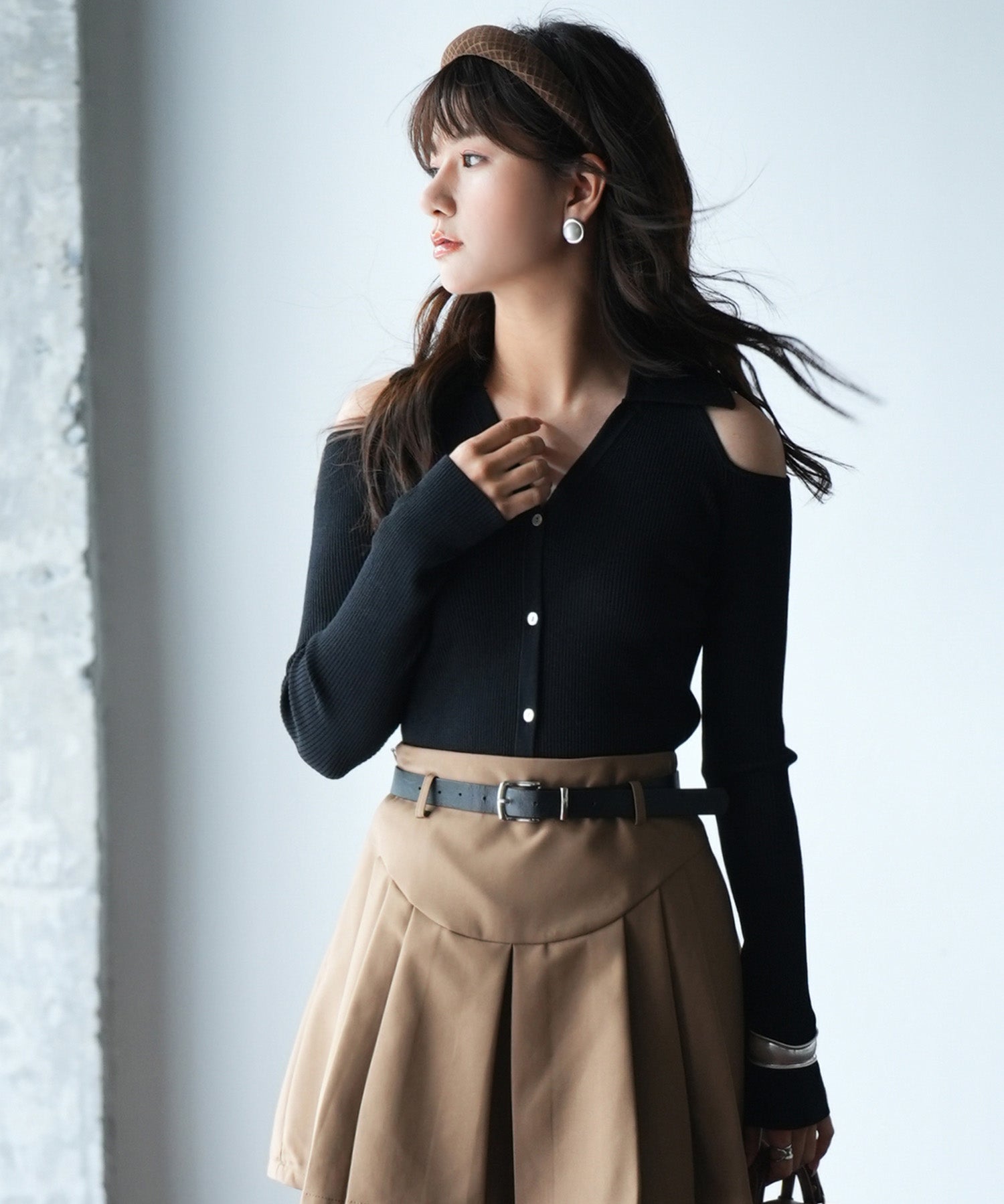 オープンショルダーVネックニットプルオーバsdpxyf6081 ブラック