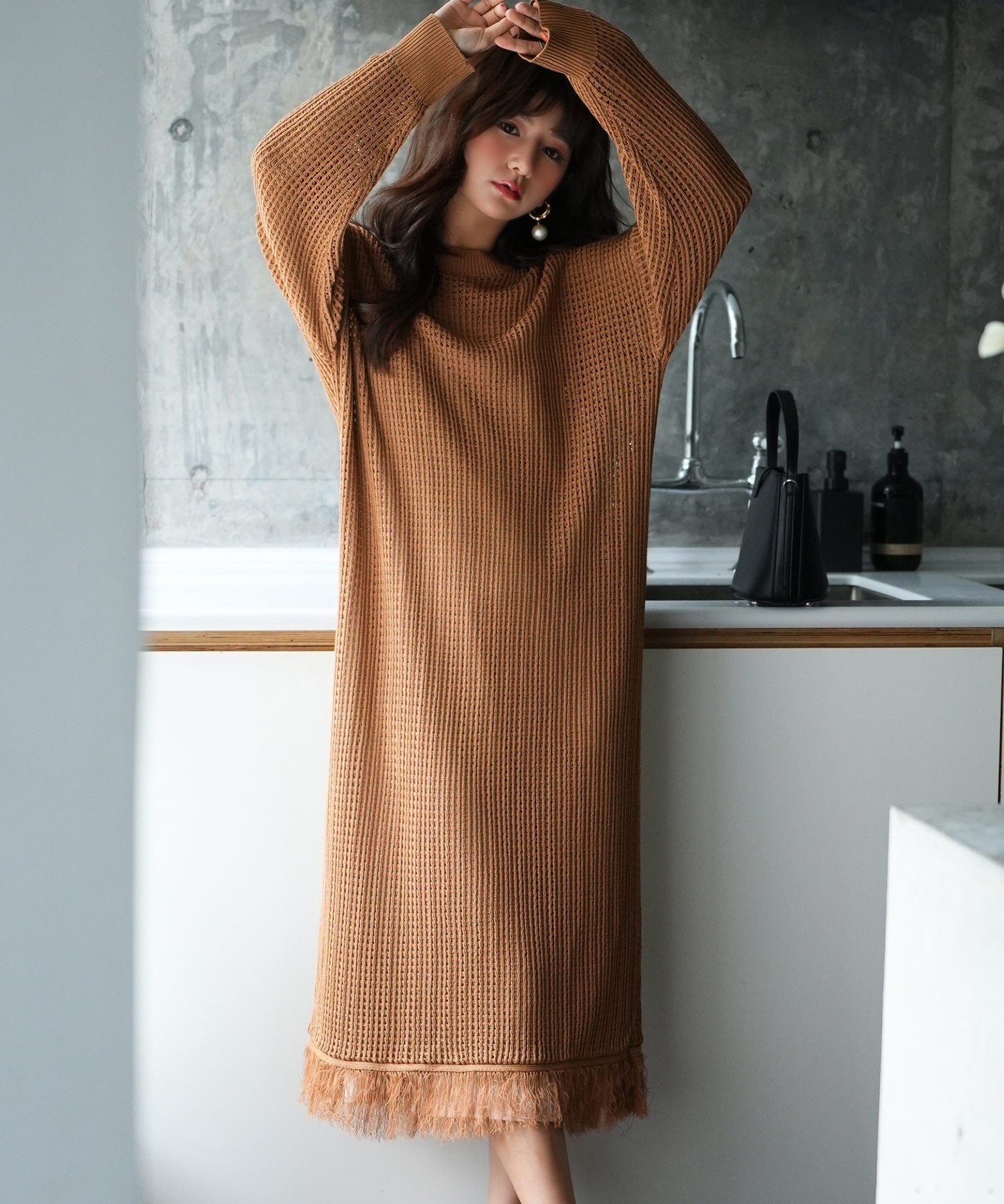 裾フリンジメッシュロング丈ニットワンピースsdpxyf6095 ブラウン