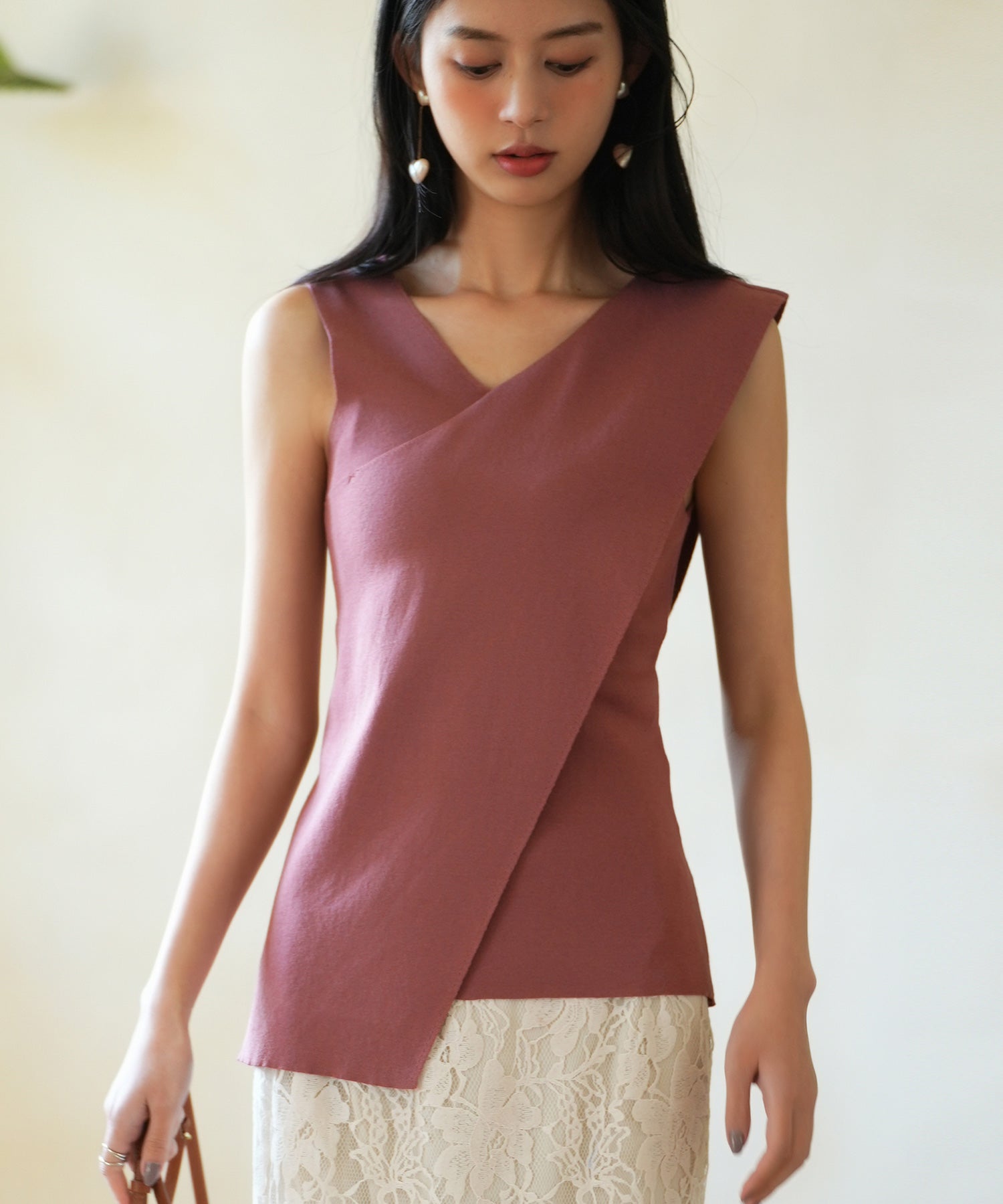 アシメトリーノースリーブサマーニットsdpxyf6119 エンジ