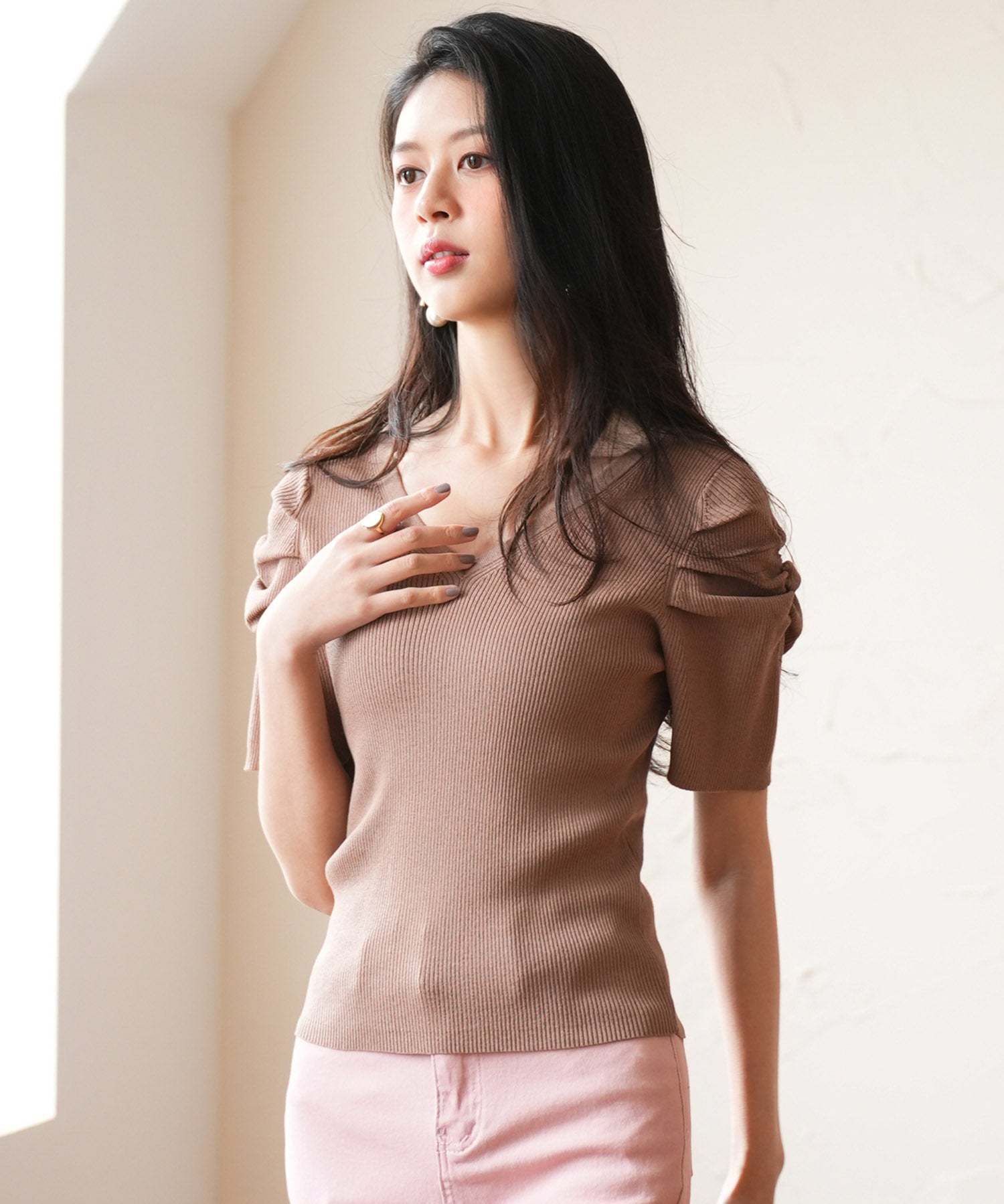 ギャザーパフスリーブVネックニットプルオーバsdpxyf6135 ブラウン