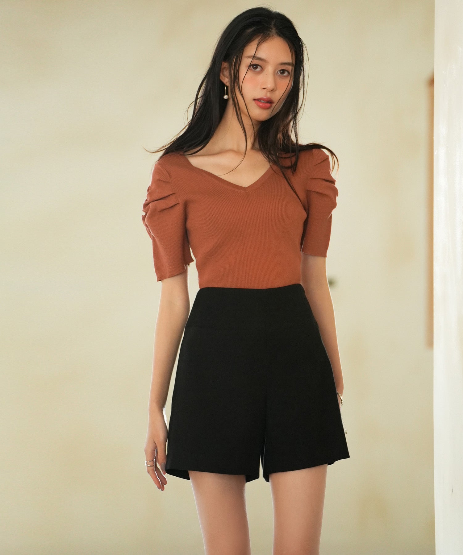 ギャザーパフスリーブVネックニットプルオーバsdpxyf6135 レンガ