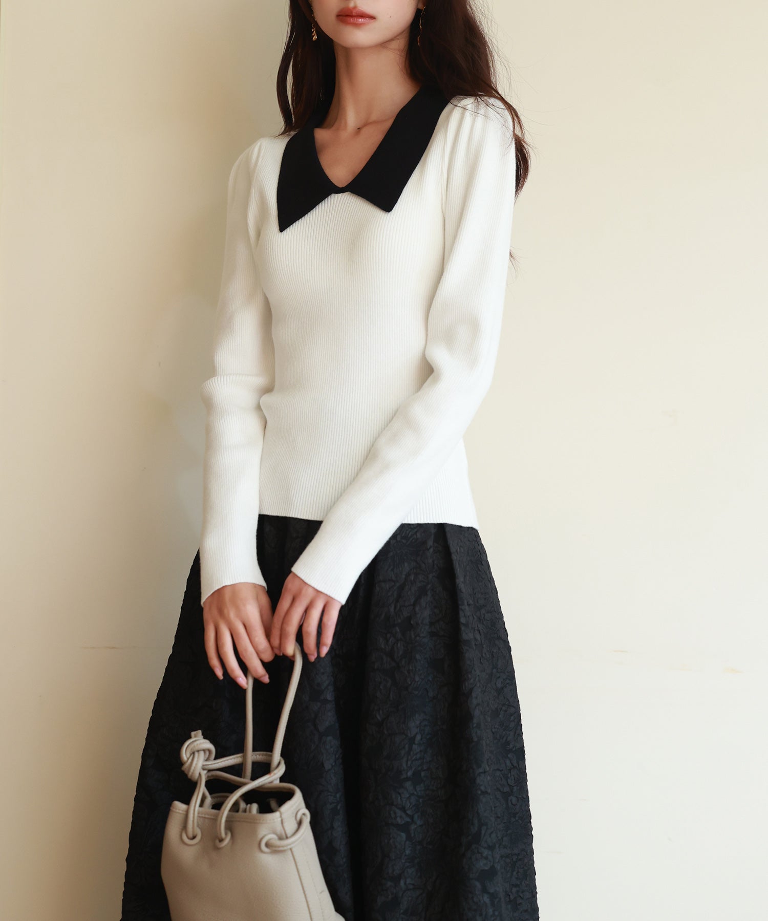 トレンドの襟付きリブニットsdpxyf6316 ホワイト