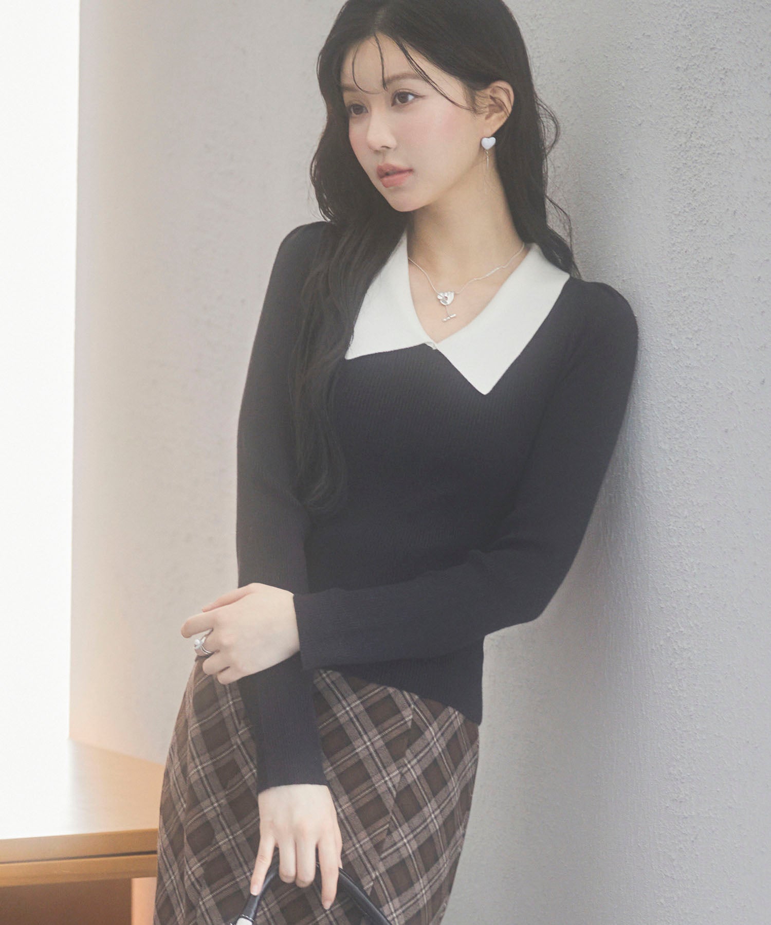 トレンドの襟付きリブニットsdpxyf6316 ブラック