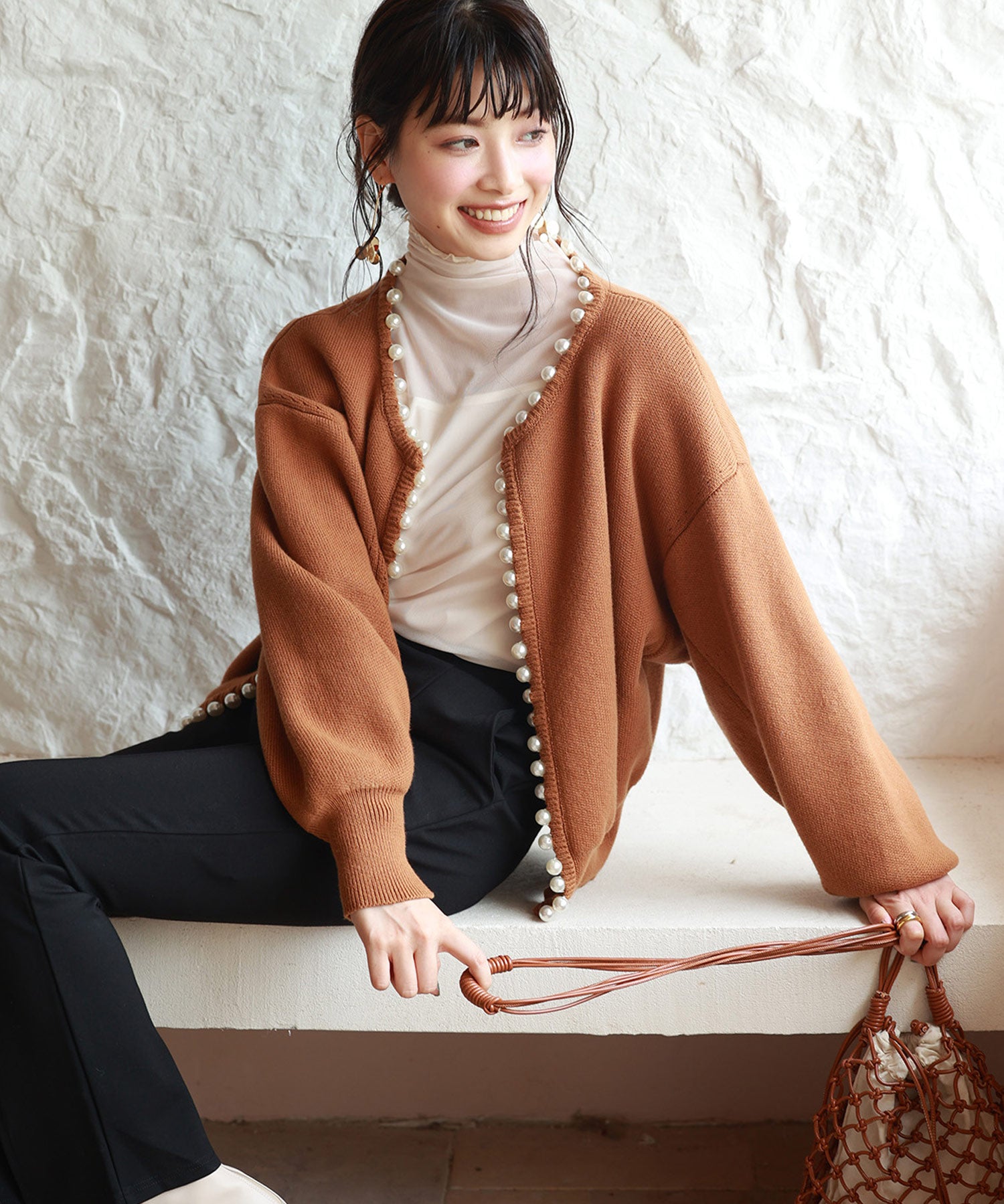 パールビジューボタンレスニットカーディガンxyf041631 ブラウン