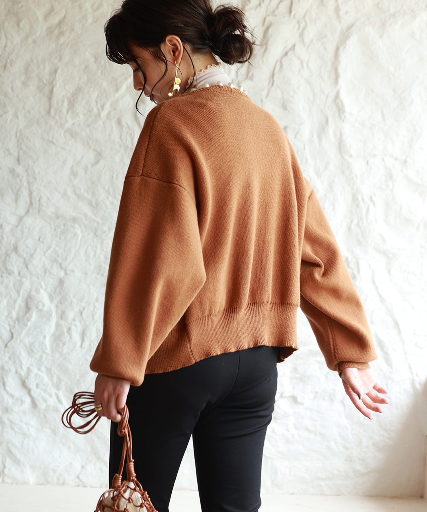 パールビジューボタンレスニットカーディガンxyf041631 ブラウン