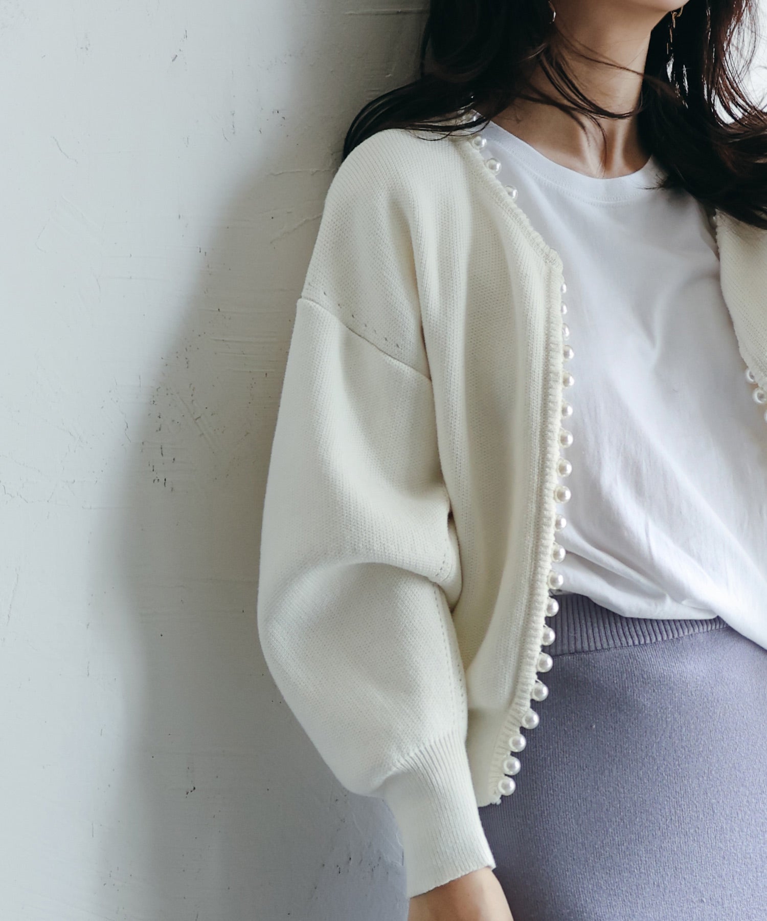 パールビジューボタンレスニットカーディガンxyf041631 ホワイト
