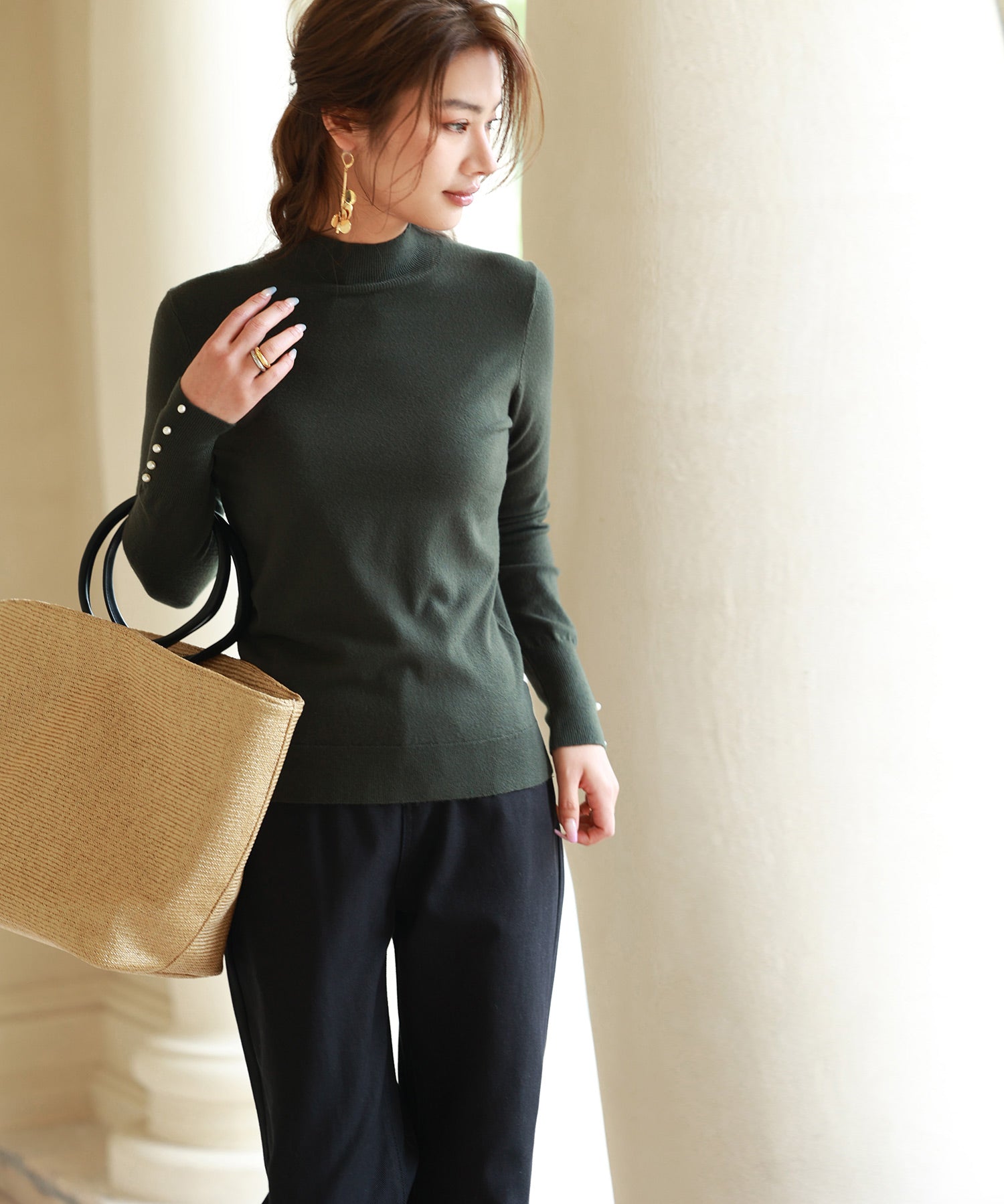 パールボタン付きプチハイネックニットプルオーバーxyf2150 カーキ