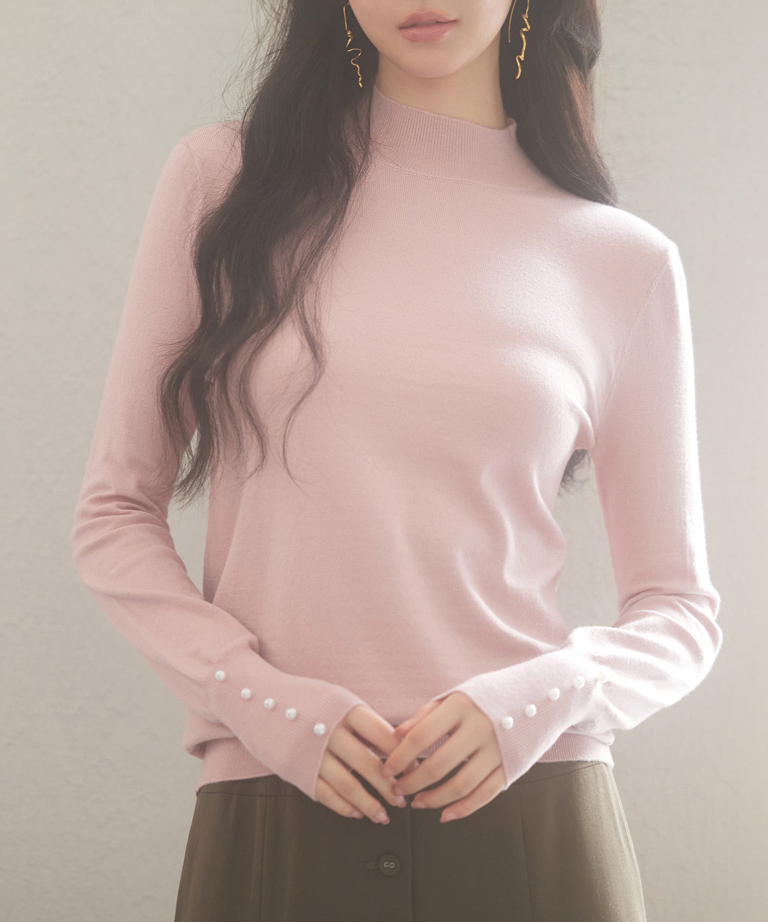 パールボタン付きプチハイネックニットプルオーバーxyf2150 ピンク
