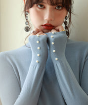 パールボタン付きプチハイネックニットプルオーバーxyf2150 ブルー