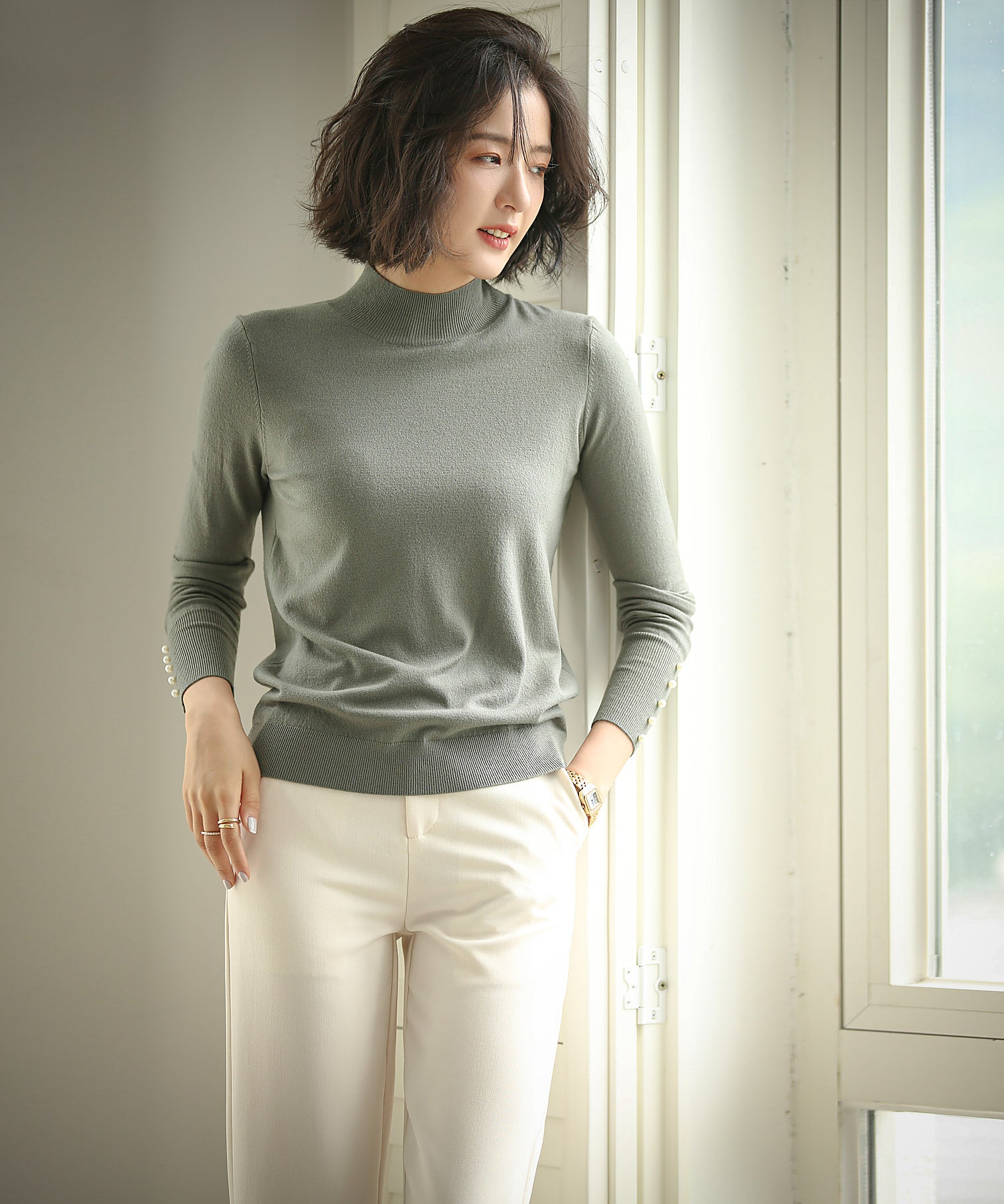 パールボタン付きプチハイネックニットプルオーバーxyf2150 グリーン