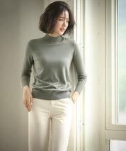 パールボタン付きプチハイネックニットプルオーバーxyf2150 グリーン