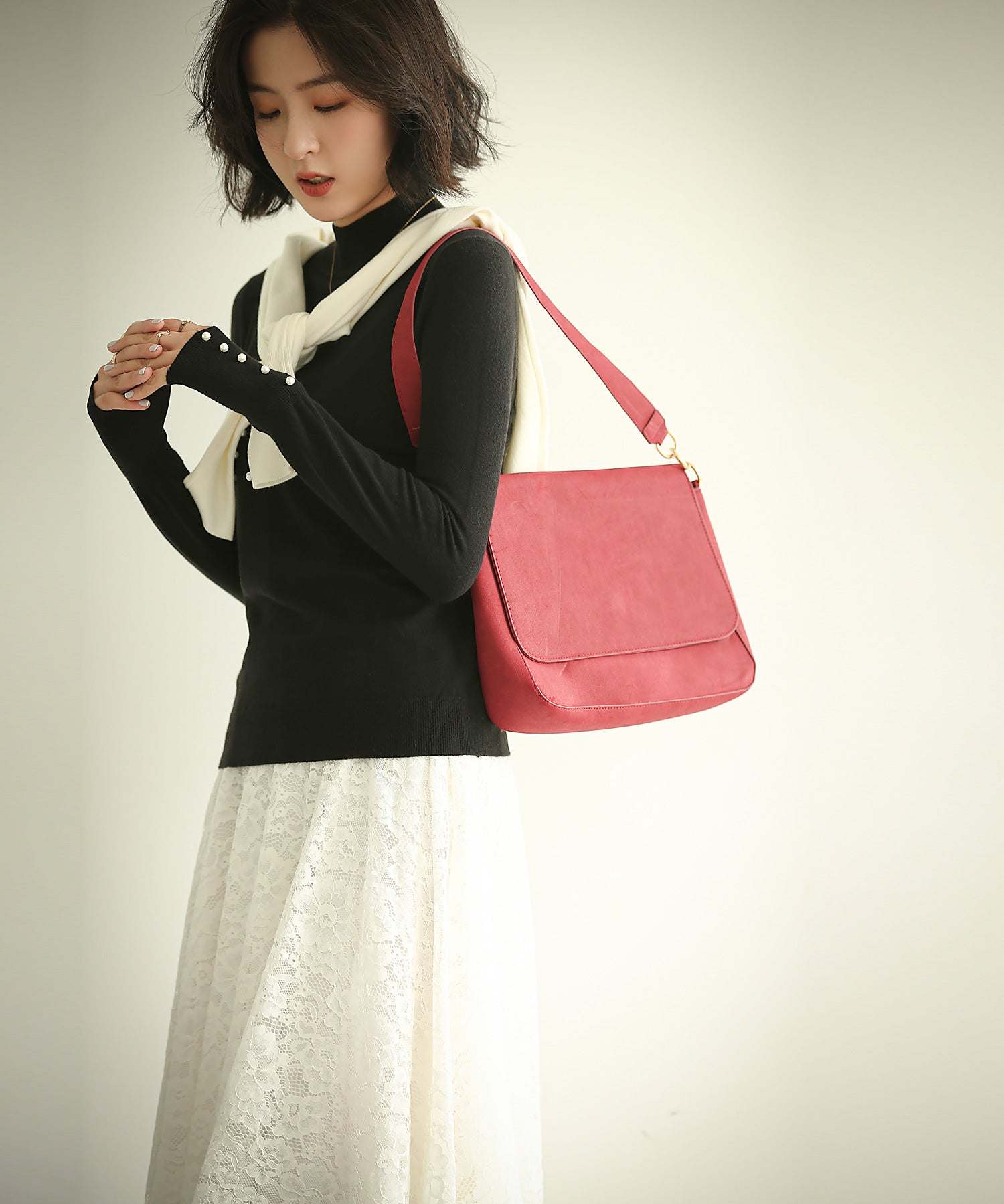 パールボタン付きプチハイネックニットプルオーバーxyf2150 ブラック