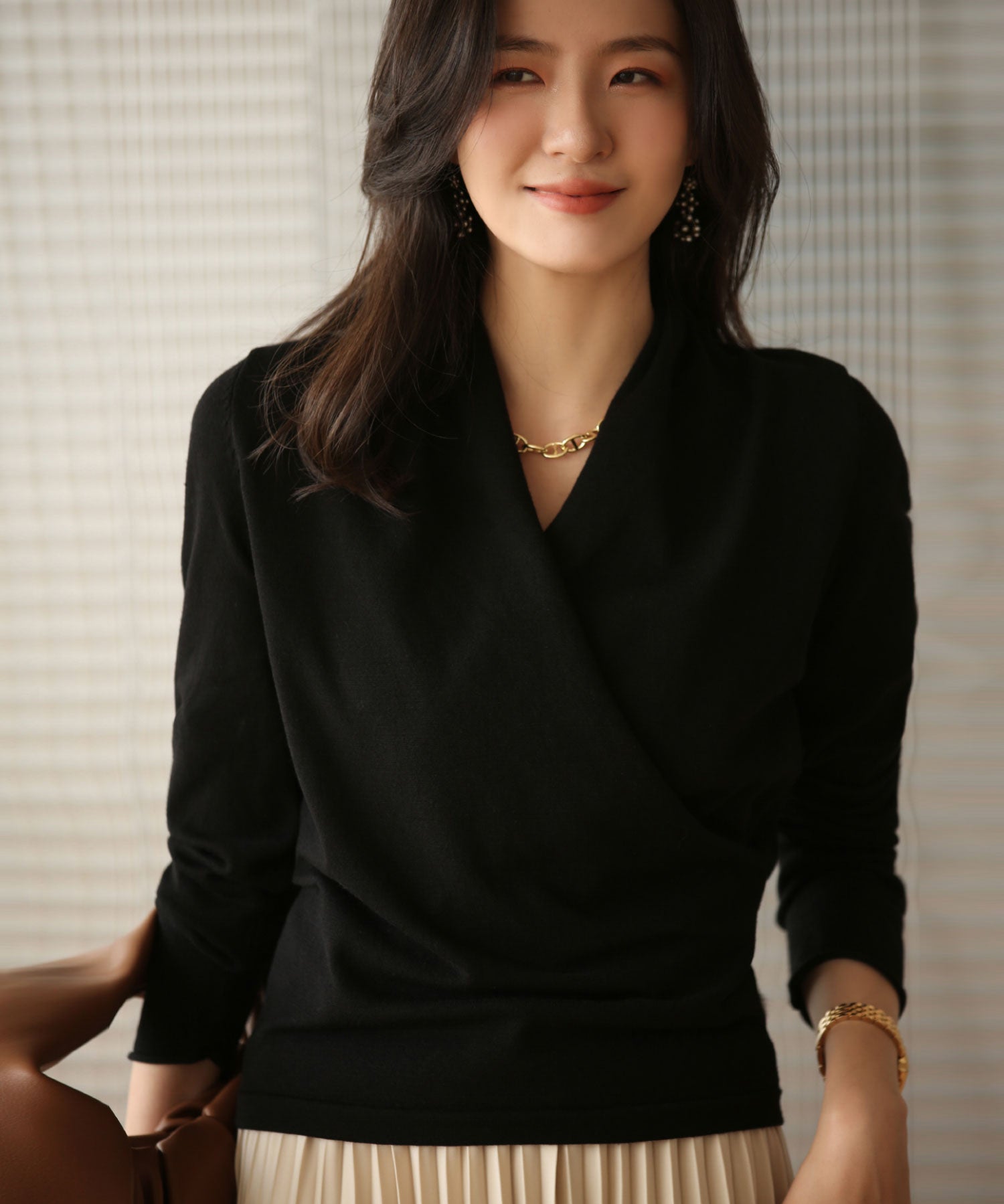 授乳もオフィスも両立カシュクールネックニットトップスxyf9368 ブラック