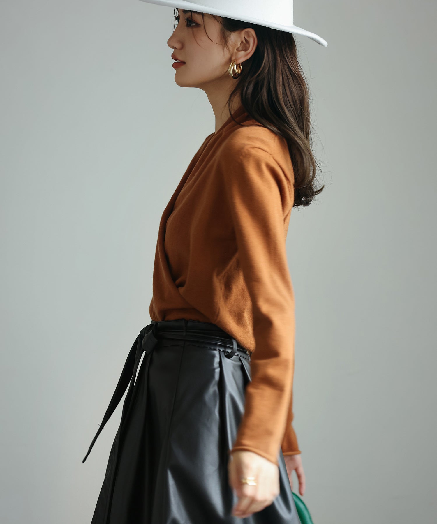 授乳もオフィスも両立カシュクールネックニットトップスxyf9368 ブラウン