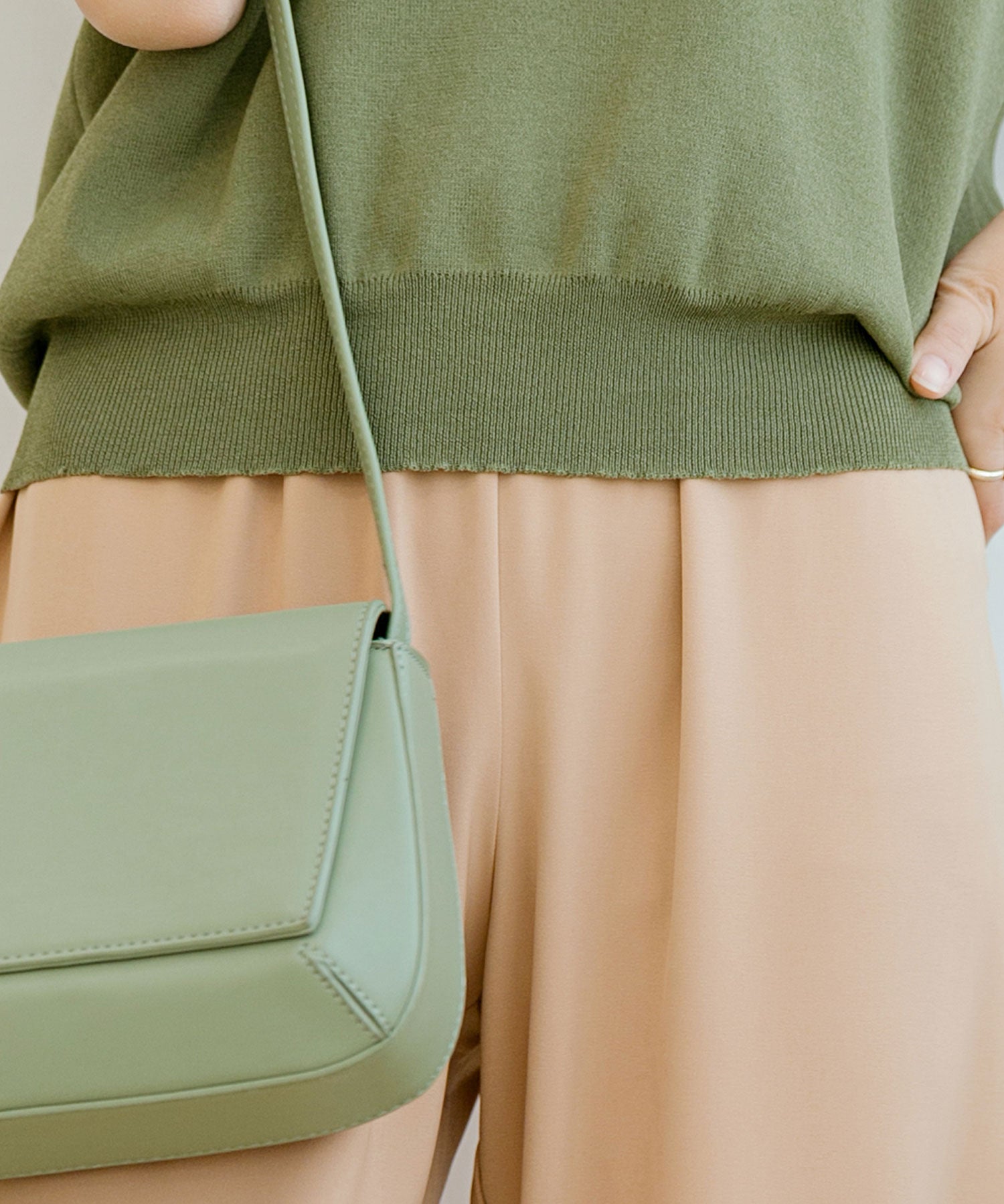 とろみセミワイドパンツxyz2033 ベージュ