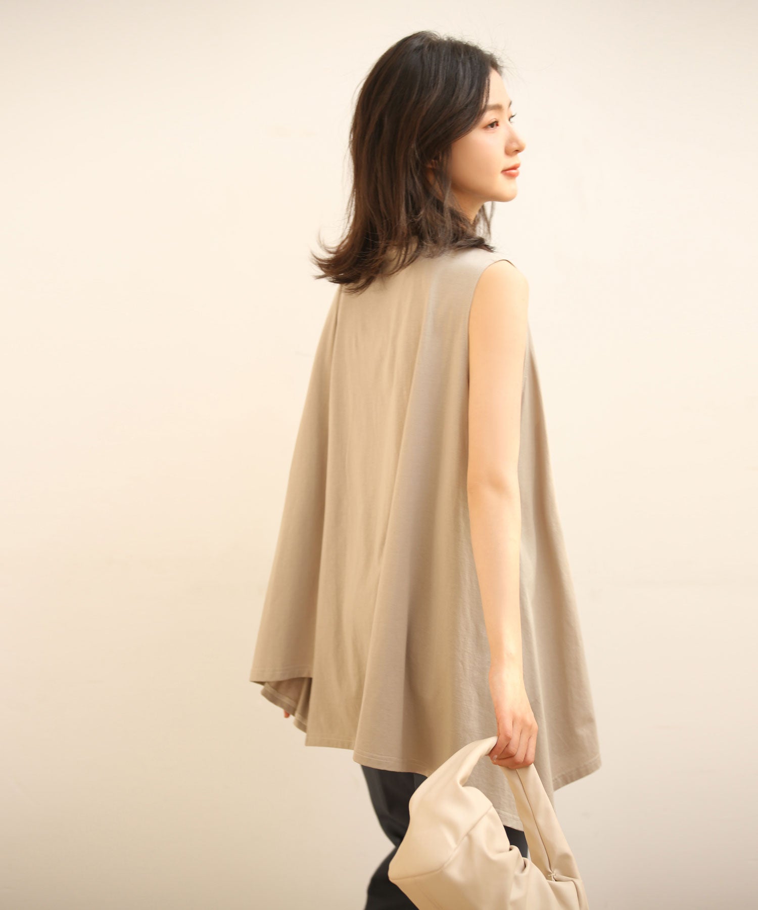 ノースリーブクルーネックカットソーxyz2194 ベージュ