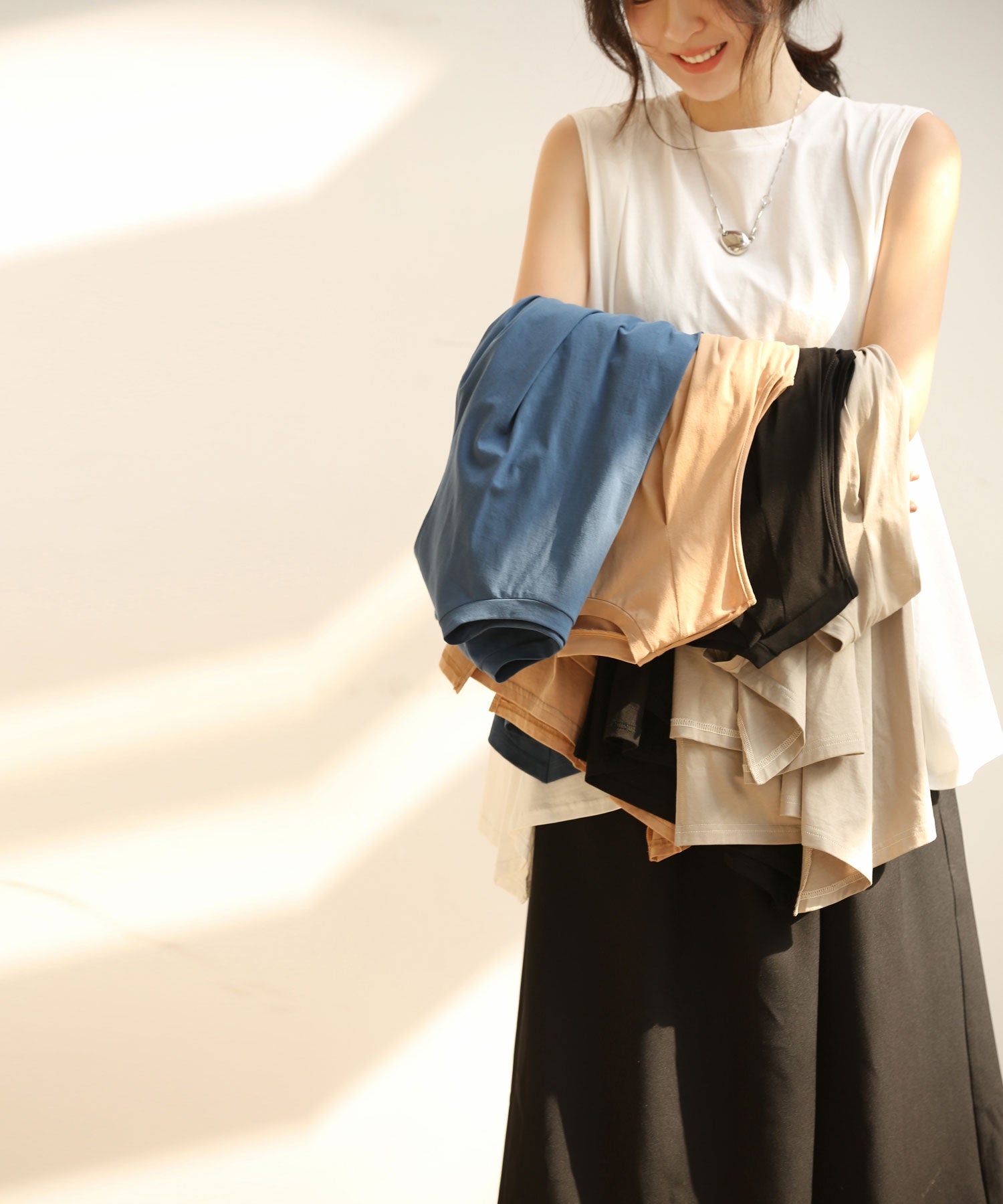 ノースリーブクルーネックカットソーxyz2194 ホワイト