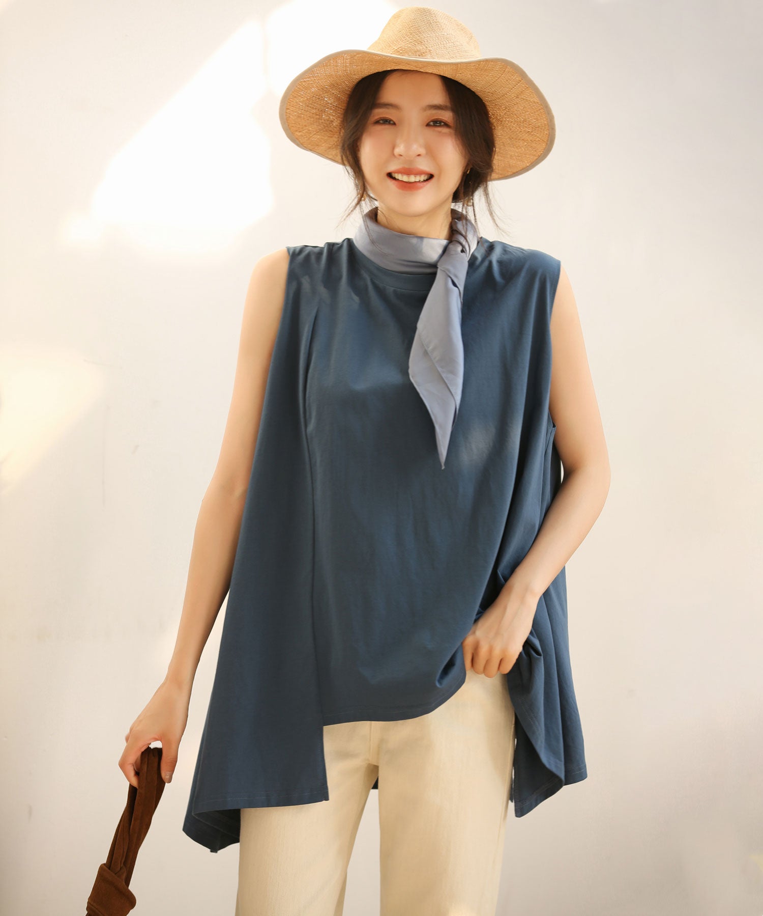 ノースリーブクルーネックカットソーxyz2194 ブルー